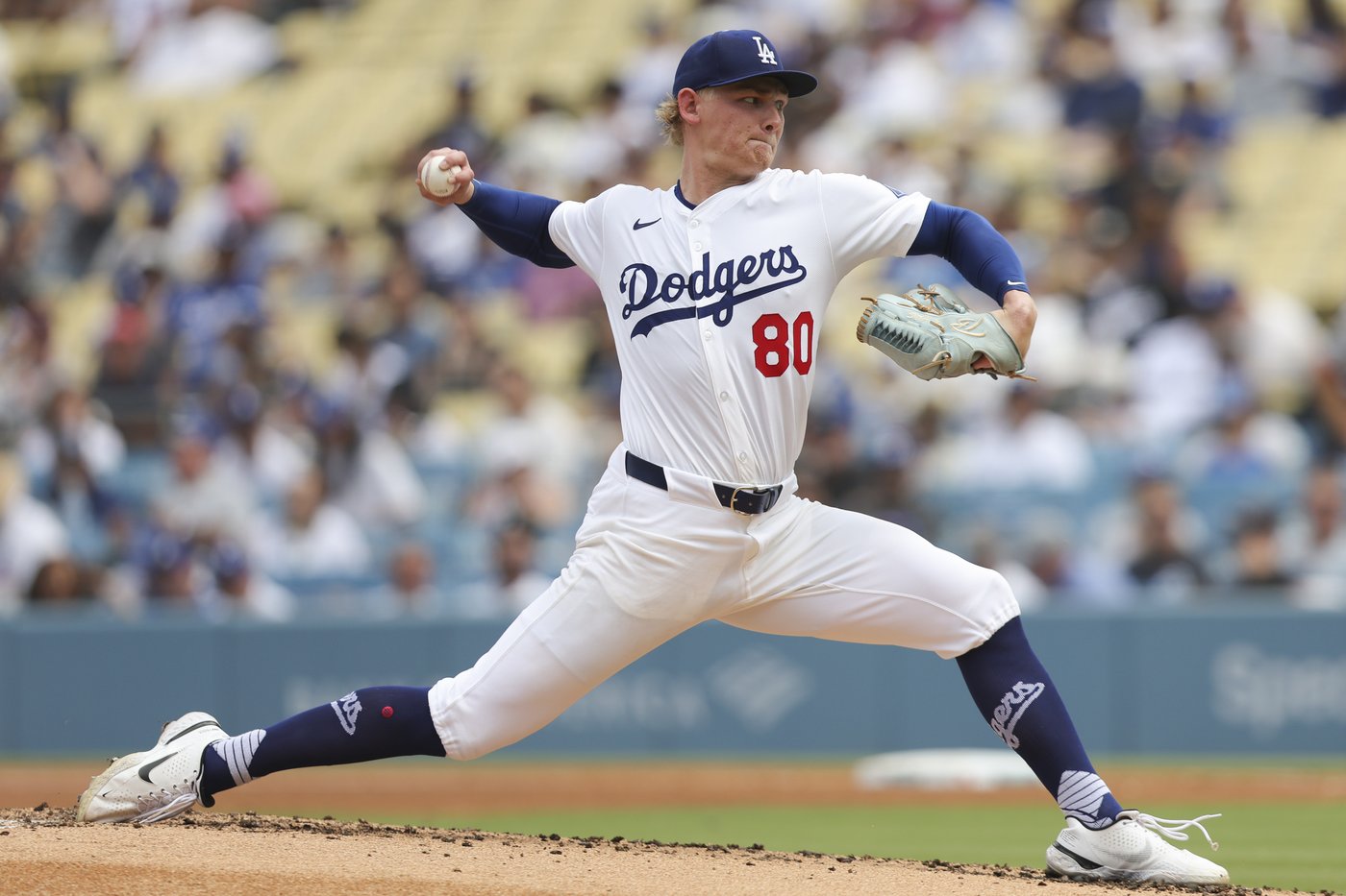 Giants jump on struggling Blake Treinen with an 8th-inning rally for a 3-1 victory over the Dodgers | iNFOnews.ca Giants jump on struggling Blake Treinen with an 8th-inning rally for a 3-1 victory over the Dodgers | iNFOnews.ca