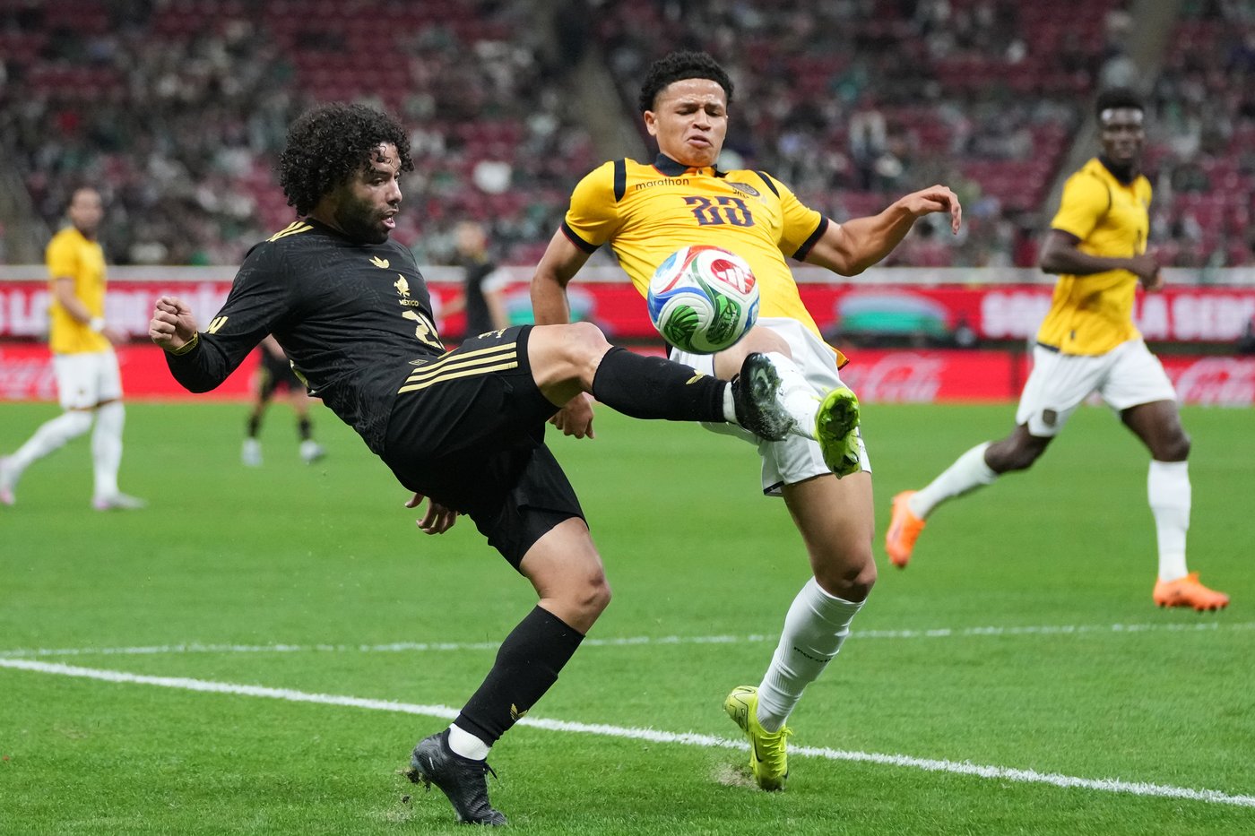 Ecuador and Mexico draw 1-1 in a World Cup warmup | iNFOnews.ca Ecuador and Mexico draw 1-1 in a World Cup warmup | iNFOnews.ca