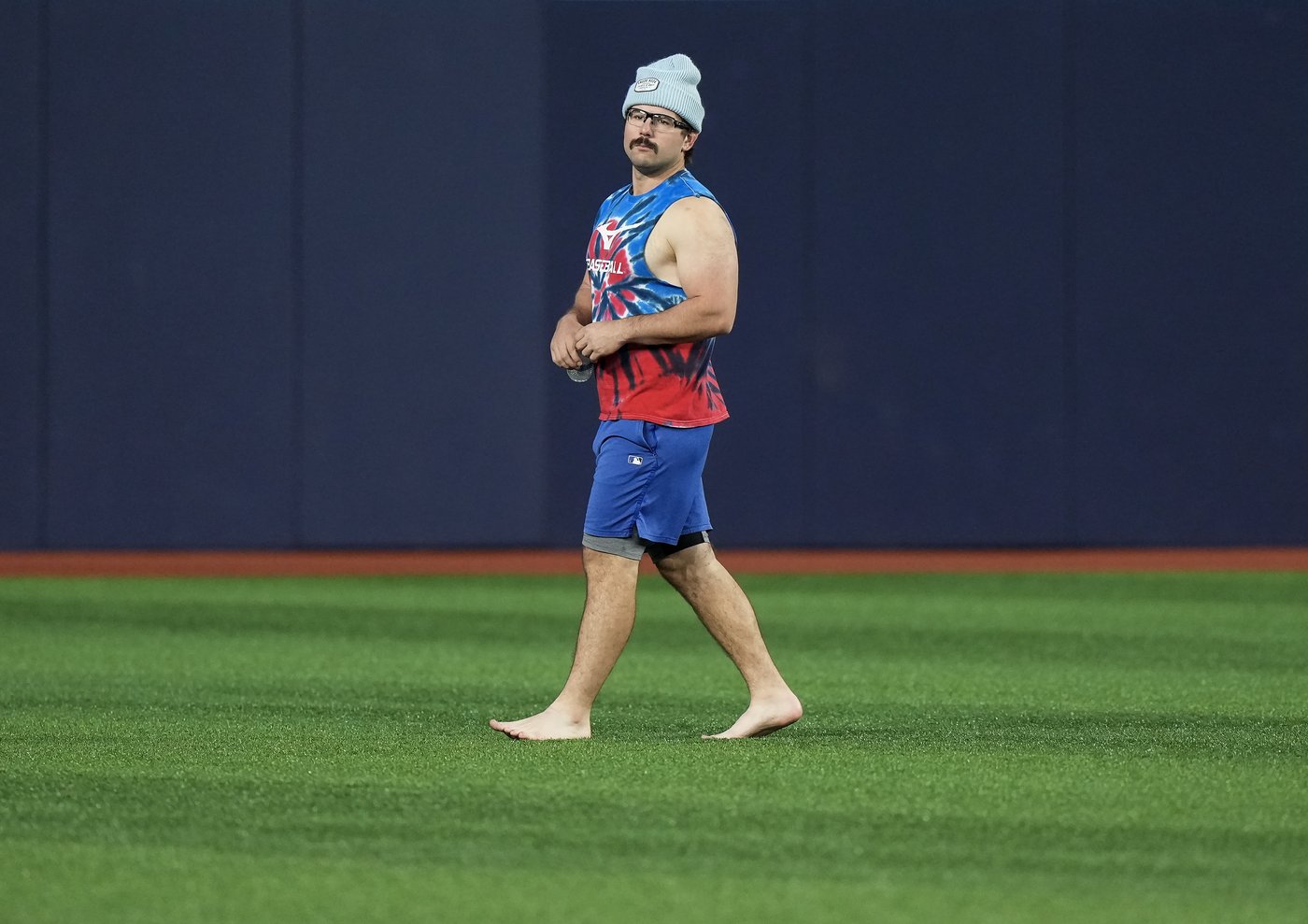 Photo Gallery: Blue Jays and Dodgers practice ahead of Game 6 of World Series | iNFOnews.ca