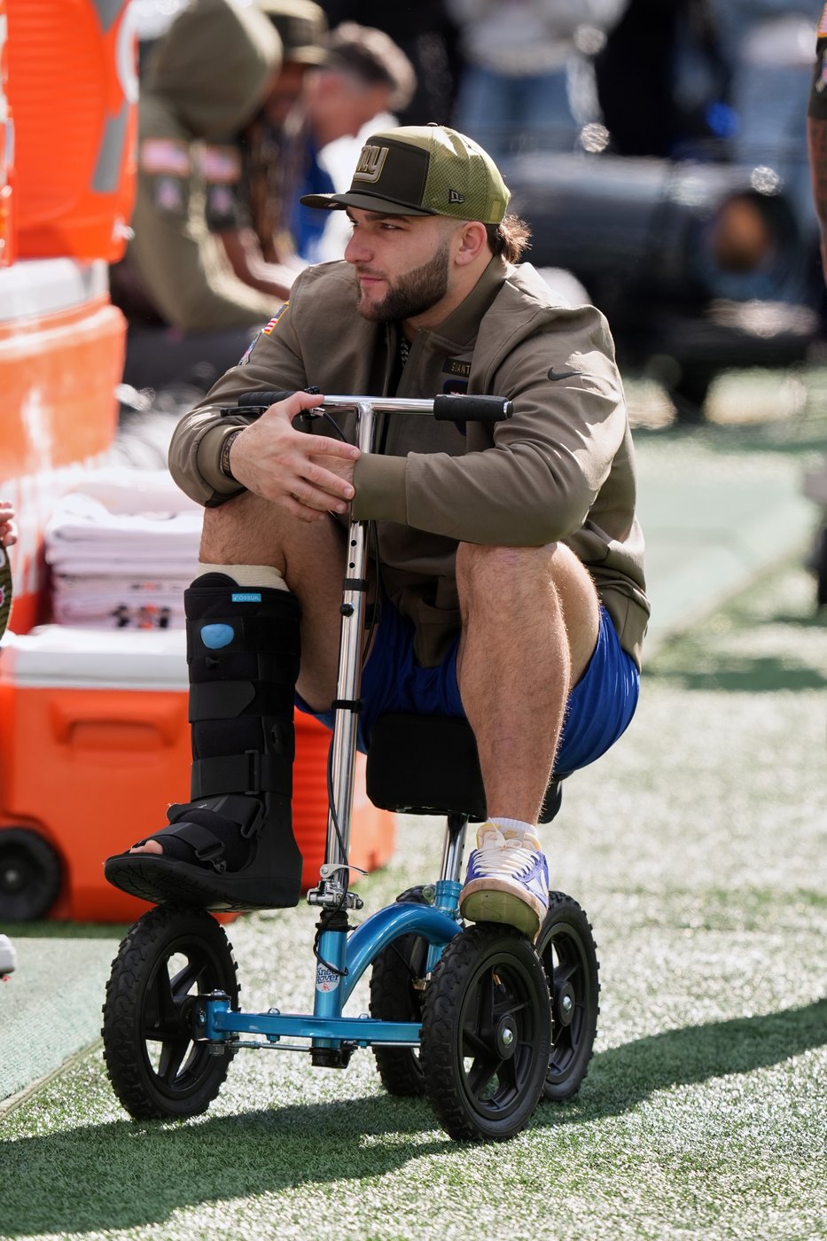 Injured Giants running back Cam Skattebo defends his WWE 'Monday Night Raw' appearance | iNFOnews.ca