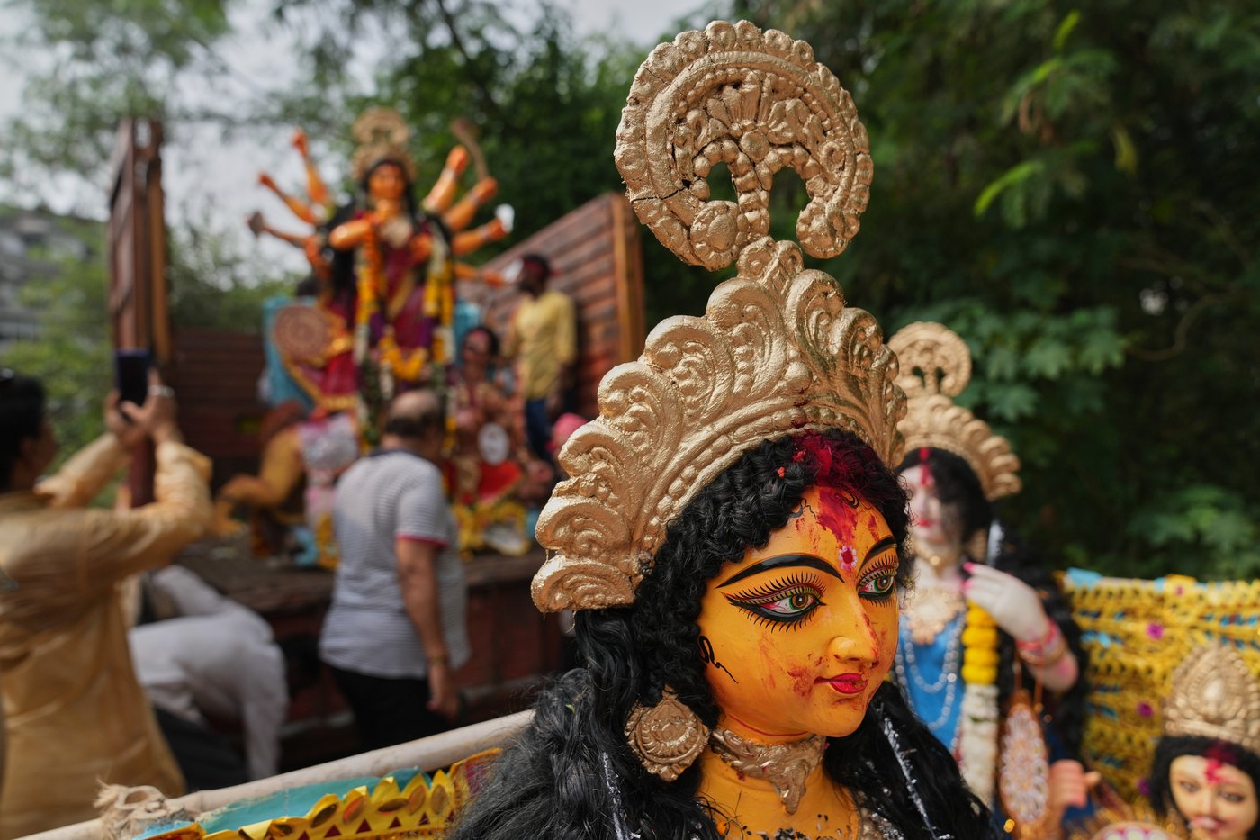 Hindu festival photos are about fire and water, good and evil - simple but universal concepts | iNFOnews.ca