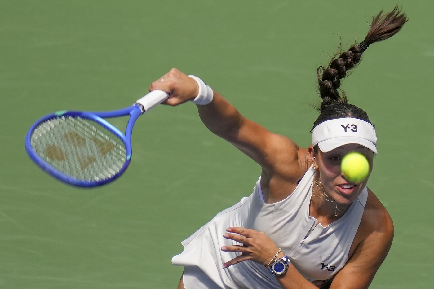 Alcaraz defeats Djokovic to reach the men's finals and other US Open match highlights in photos | iNFOnews.ca