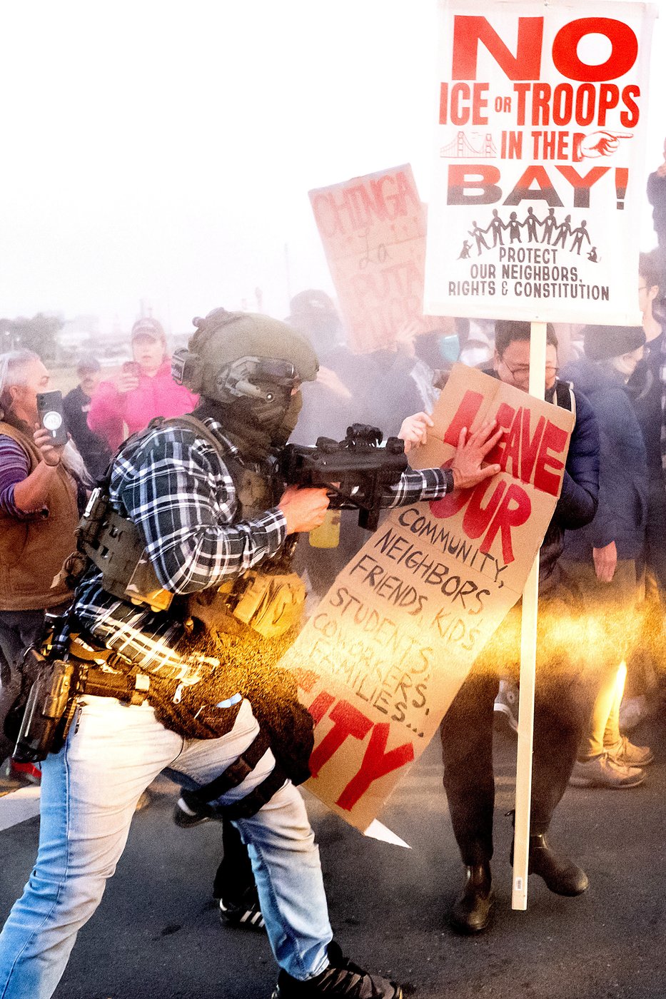 See the world in vertical: Top photos by AP's photojournalists | iNFOnews.ca