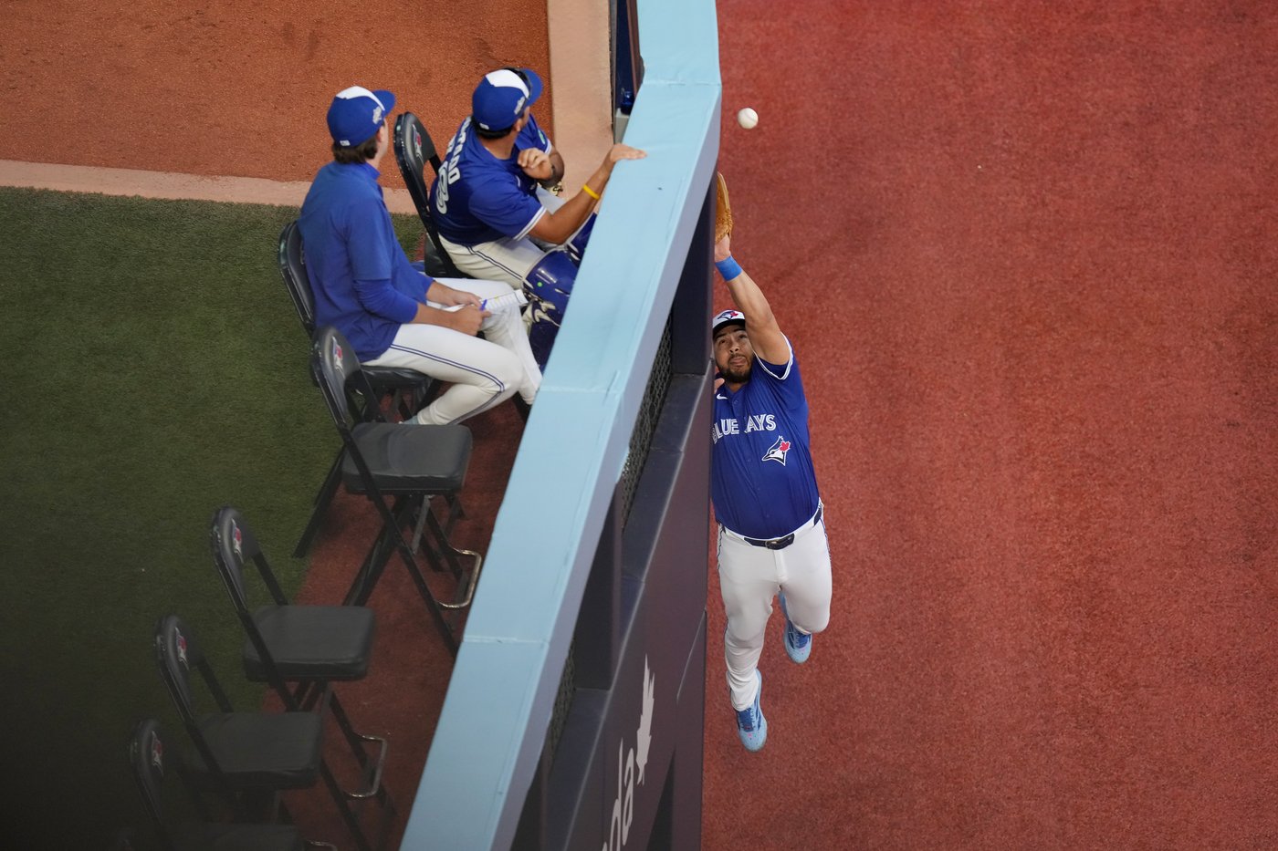 Photo Gallery: Blue Jays dump Yankees 10-1 in series opener | iNFOnews.ca