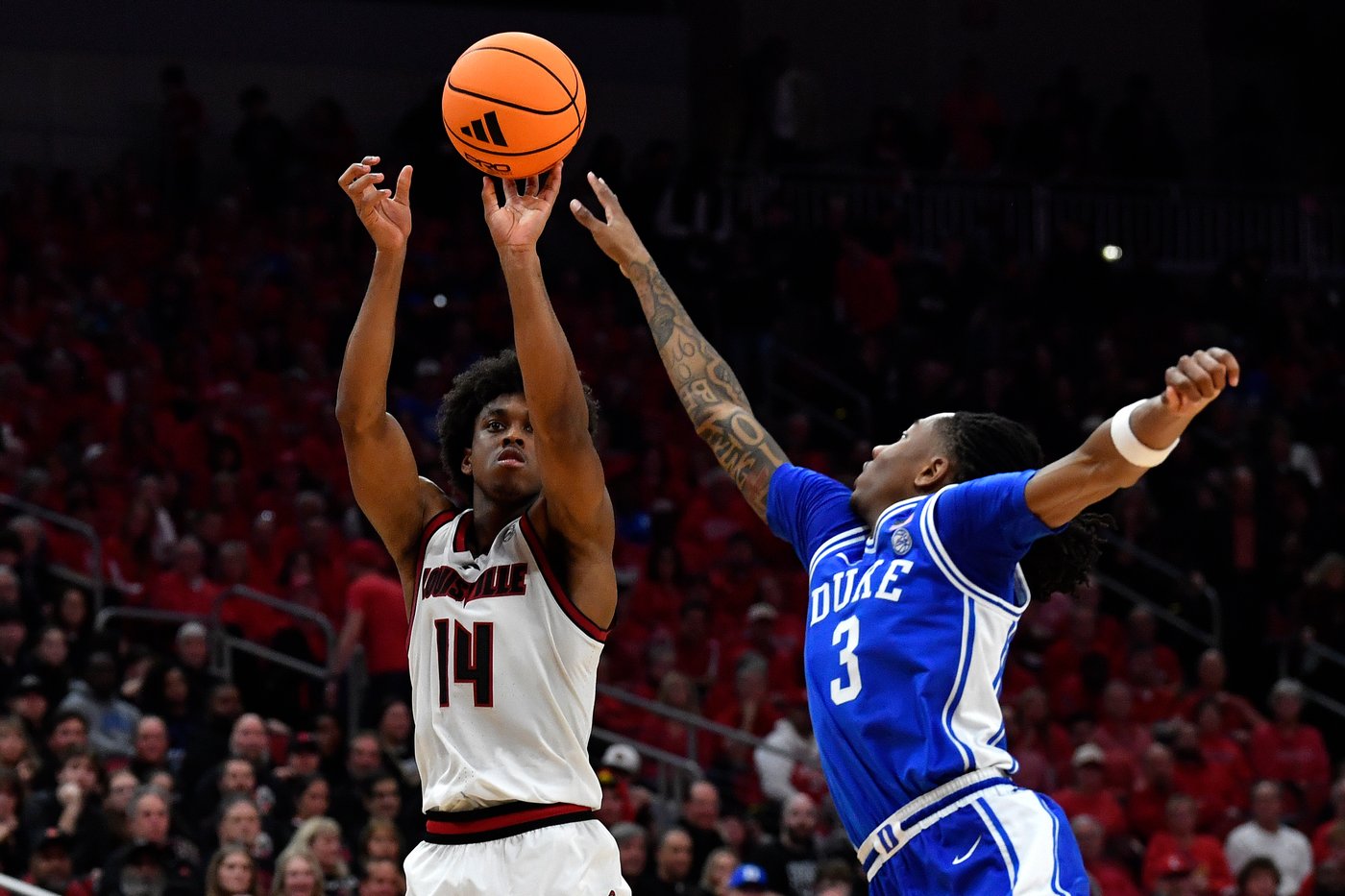 Cameron Boozer scores 27, hot-shooting No. 6 Duke rallies past No. 20 Louisville 84-73 | iNFOnews.ca