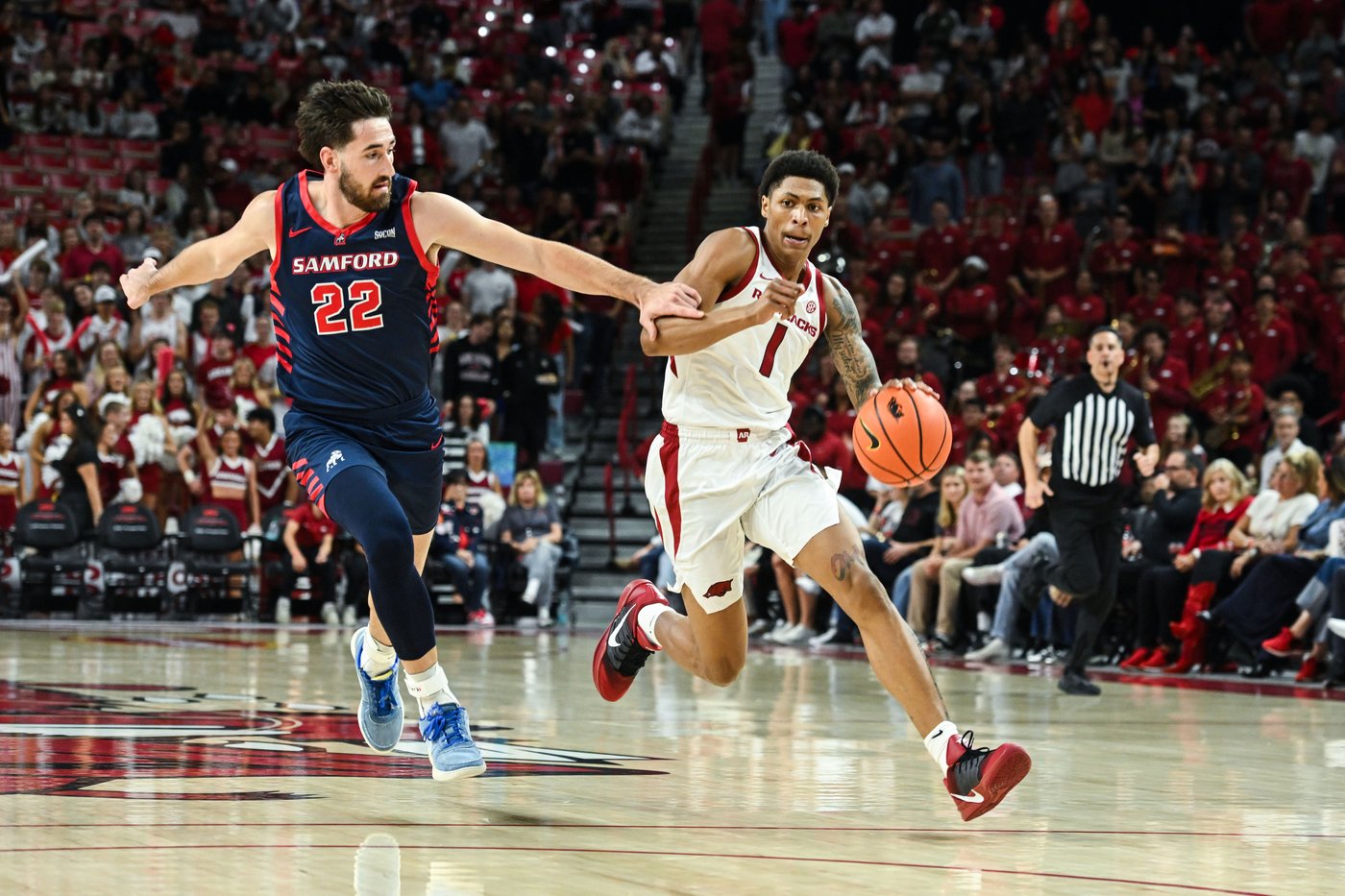 No. 21 Arkansas holds off Samford 79-75 behind freshman guards | iNFOnews.ca No. 21 Arkansas holds off Samford 79-75 behind freshman guards | iNFOnews.ca