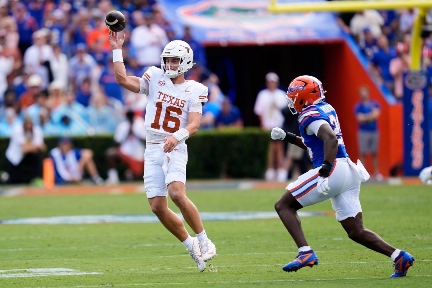 QB Arch Manning delivers more mistakes in the latest road loss for No. 9 Texas | iNFOnews.ca
