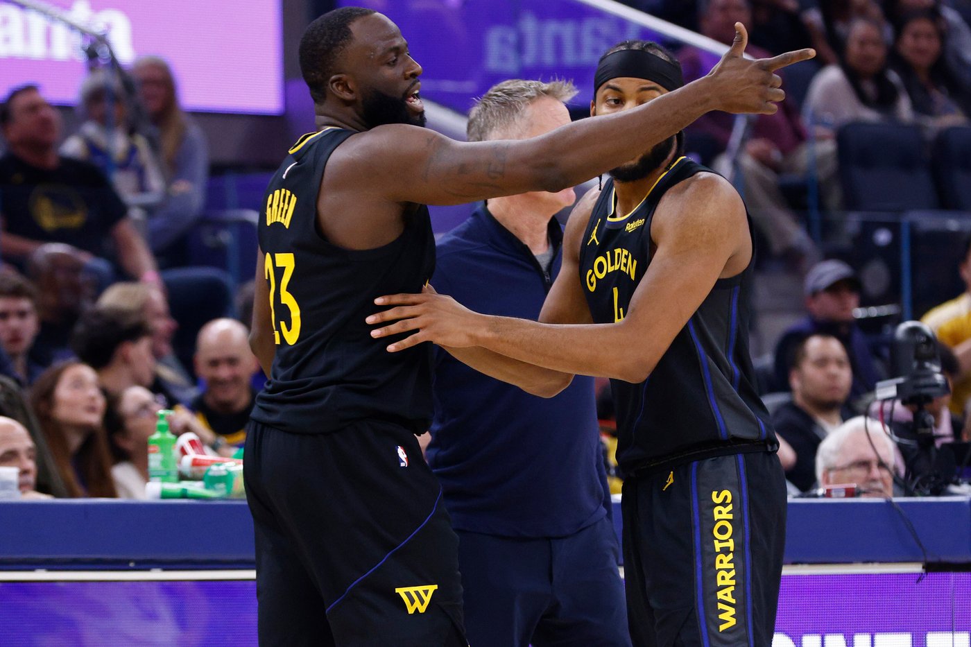 Warriors forward Draymond Green ejected against Suns | iNFOnews.ca