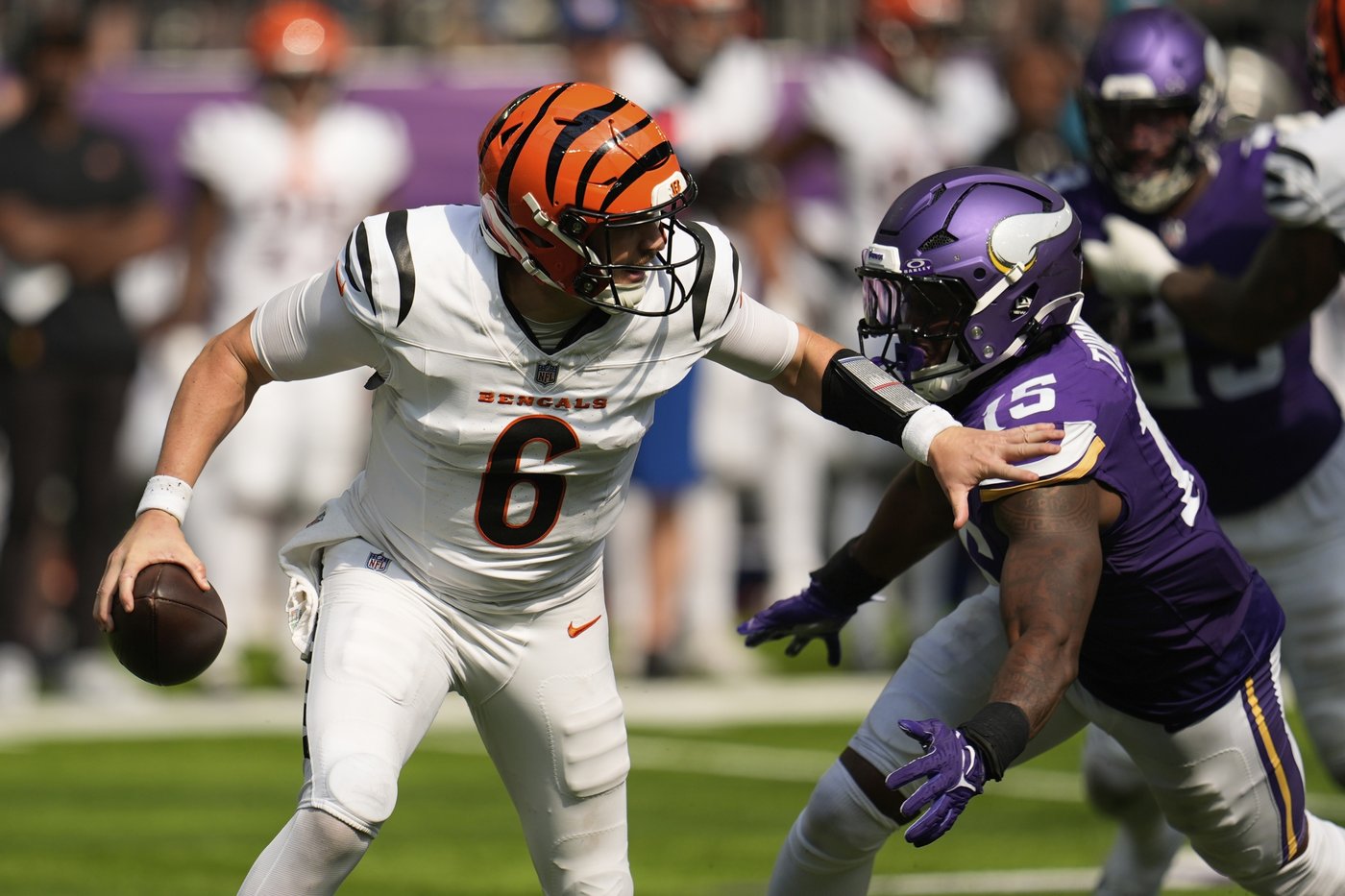 Vikings sail past bumbling Bengals 48-10 in Wentz's debut behind pair of TDs on D by Isaiah Rodgers | iNFOnews.ca
