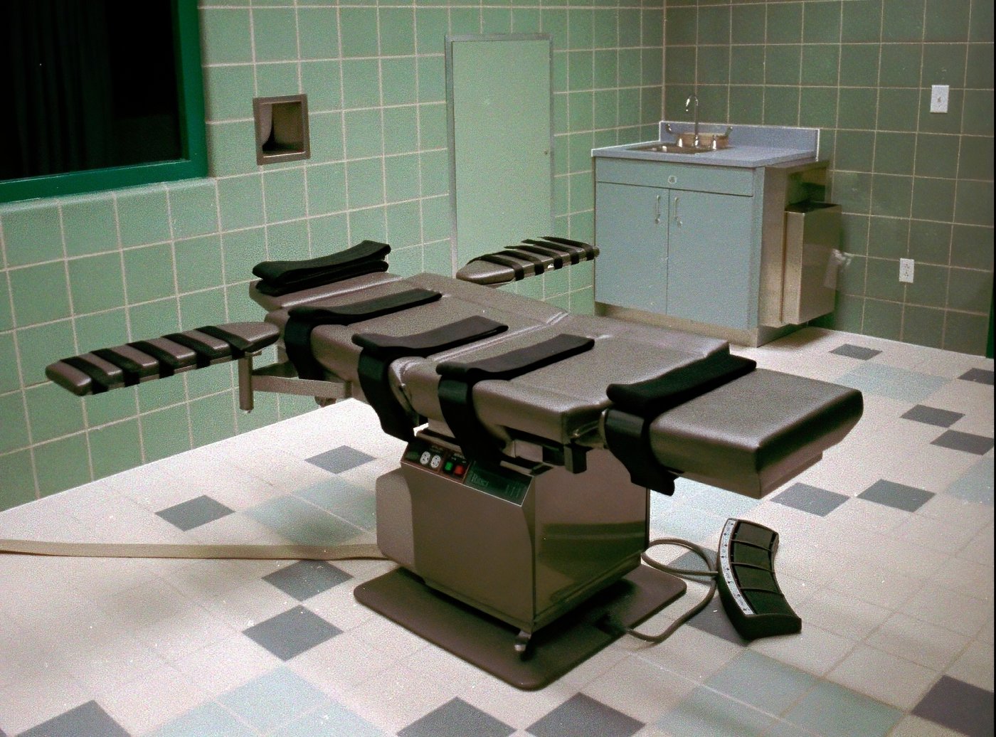 5 executions in 8 days: Why the death penalty is being used more in the US this year | iNFOnews.ca 5 executions in 8 days: Why the death penalty is being used more in the US this year | iNFOnews.ca