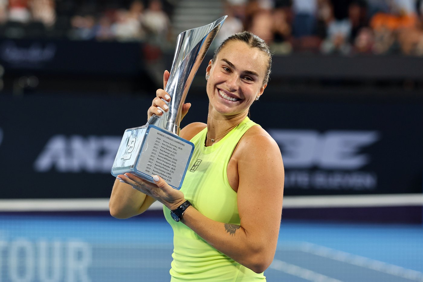 Sabalenka wins Brisbane final amid frosty exchange with Kostyuk, Medvedev tops Nakashima | iNFOnews.ca