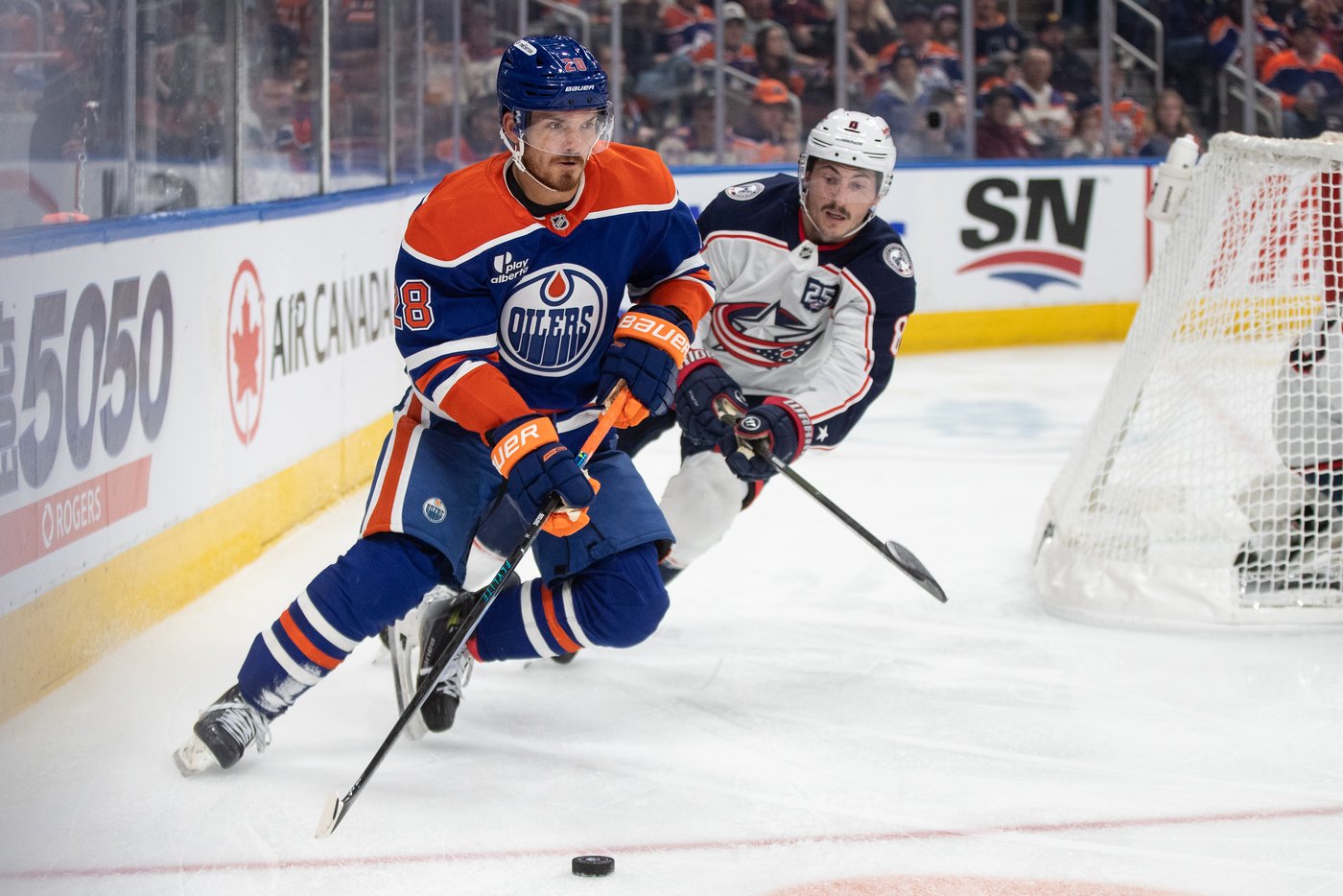 Roslovic caps Oilers' late comeback with OT winner against Blue Jackets | iNFOnews.ca