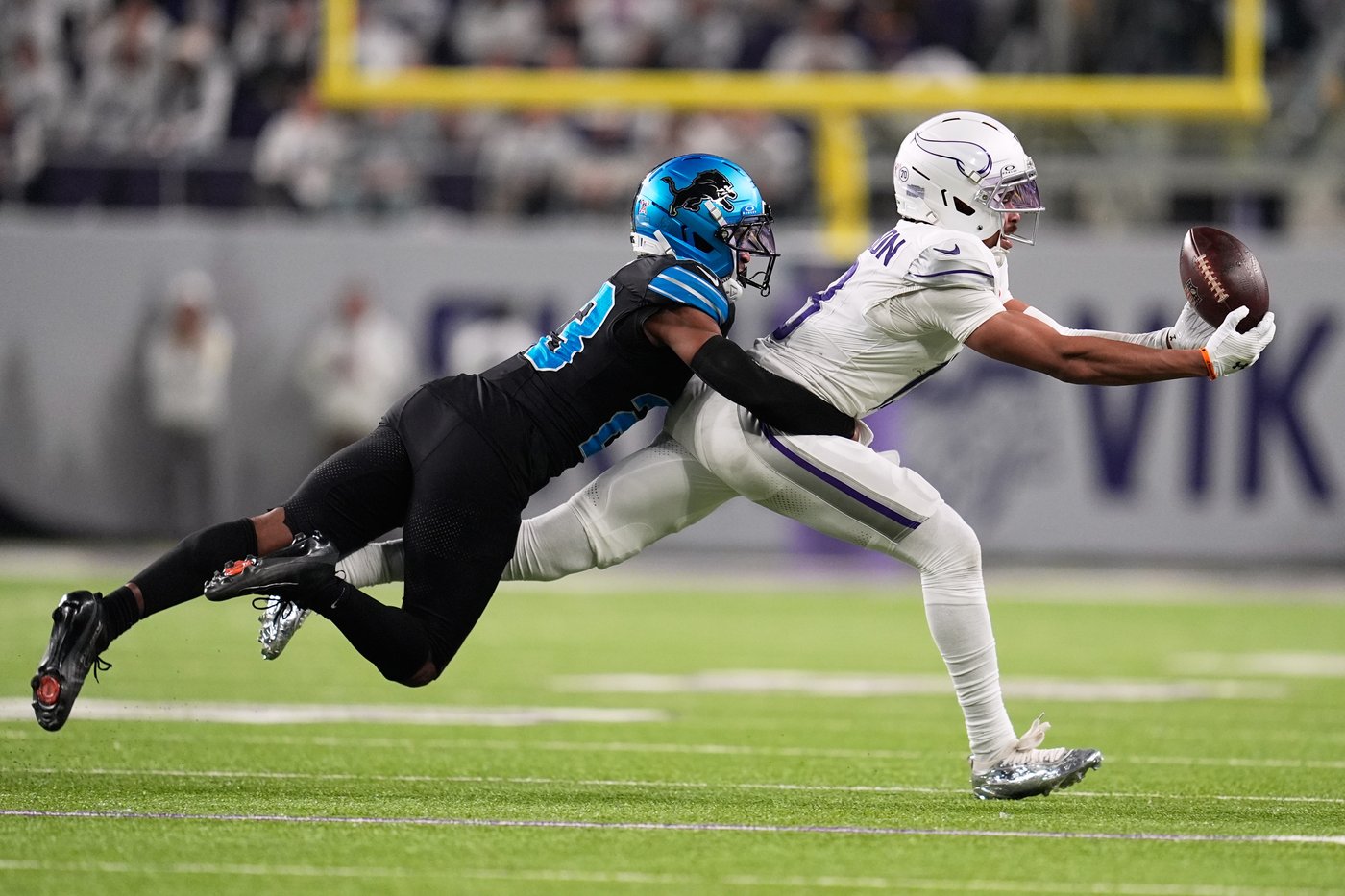 Vikings aim to help Jefferson end a frustrating season on a good note by hitting the 1,000-yard mark | iNFOnews.ca Vikings aim to help Jefferson end a frustrating season on a good note by hitting the 1,000-yard mark | iNFOnews.ca