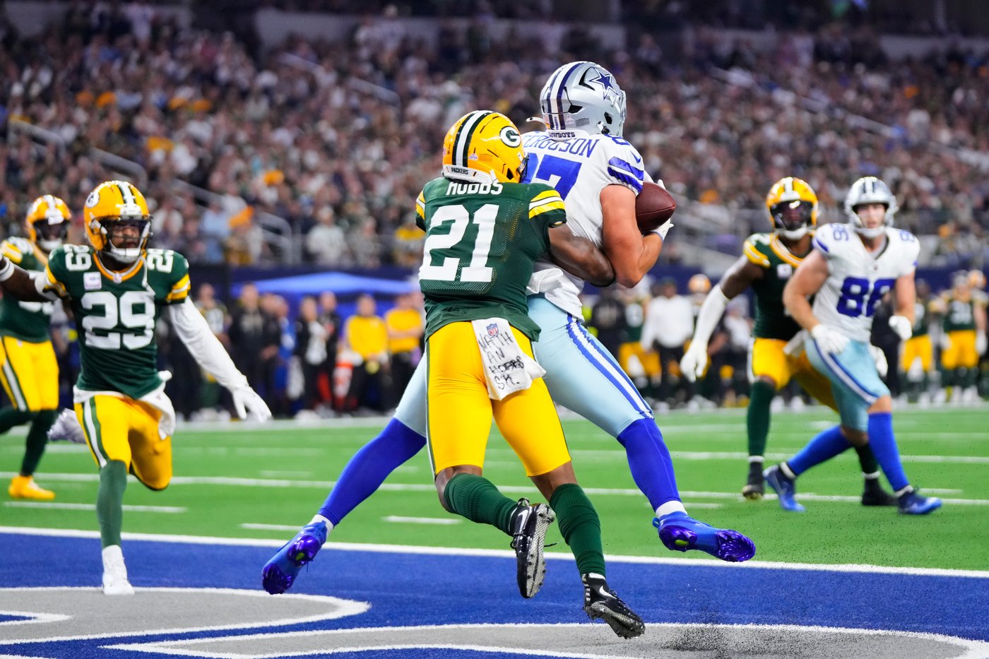 Fantasy plays: Players to start and sit for NFL Week 5 | iNFOnews.ca