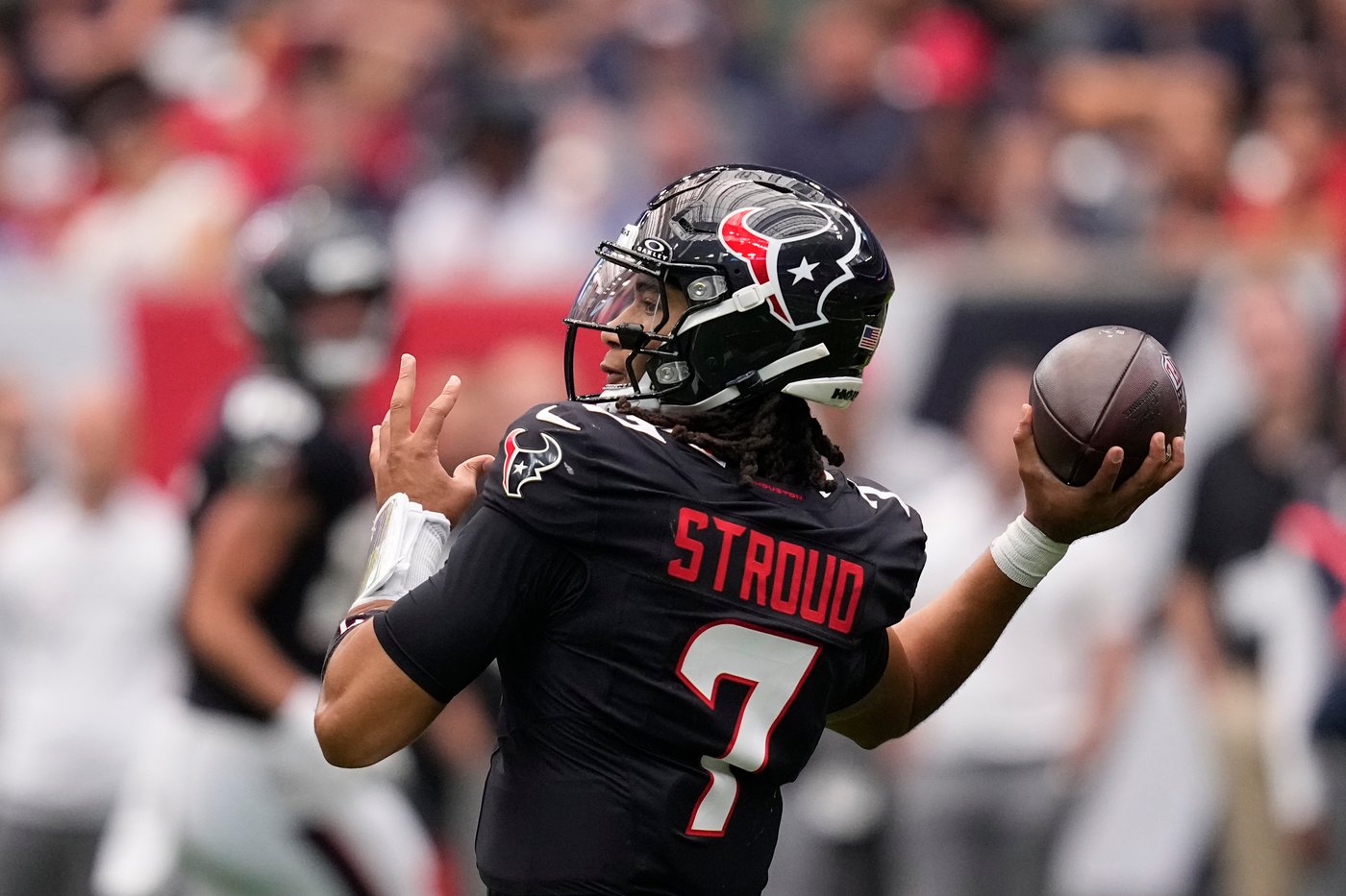 Texans dominate Titans 26-0 for first win of the season | iNFOnews.ca Texans dominate Titans 26-0 for first win of the season | iNFOnews.ca