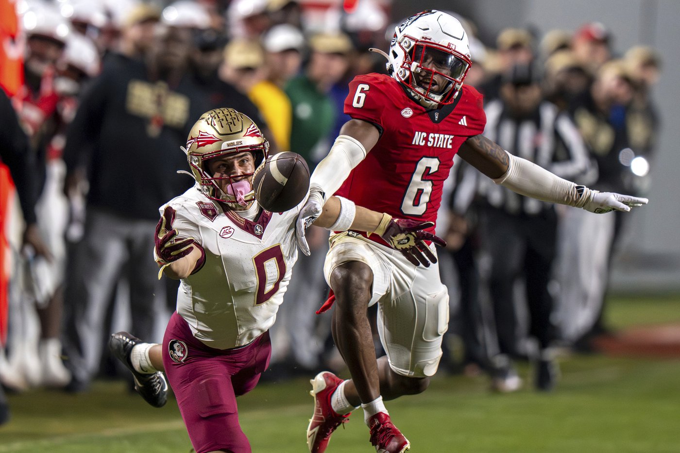 NC State tops Florida State 21-11 behind Joly's TD, 2 late special-teams turnovers by Seminoles | iNFOnews.ca