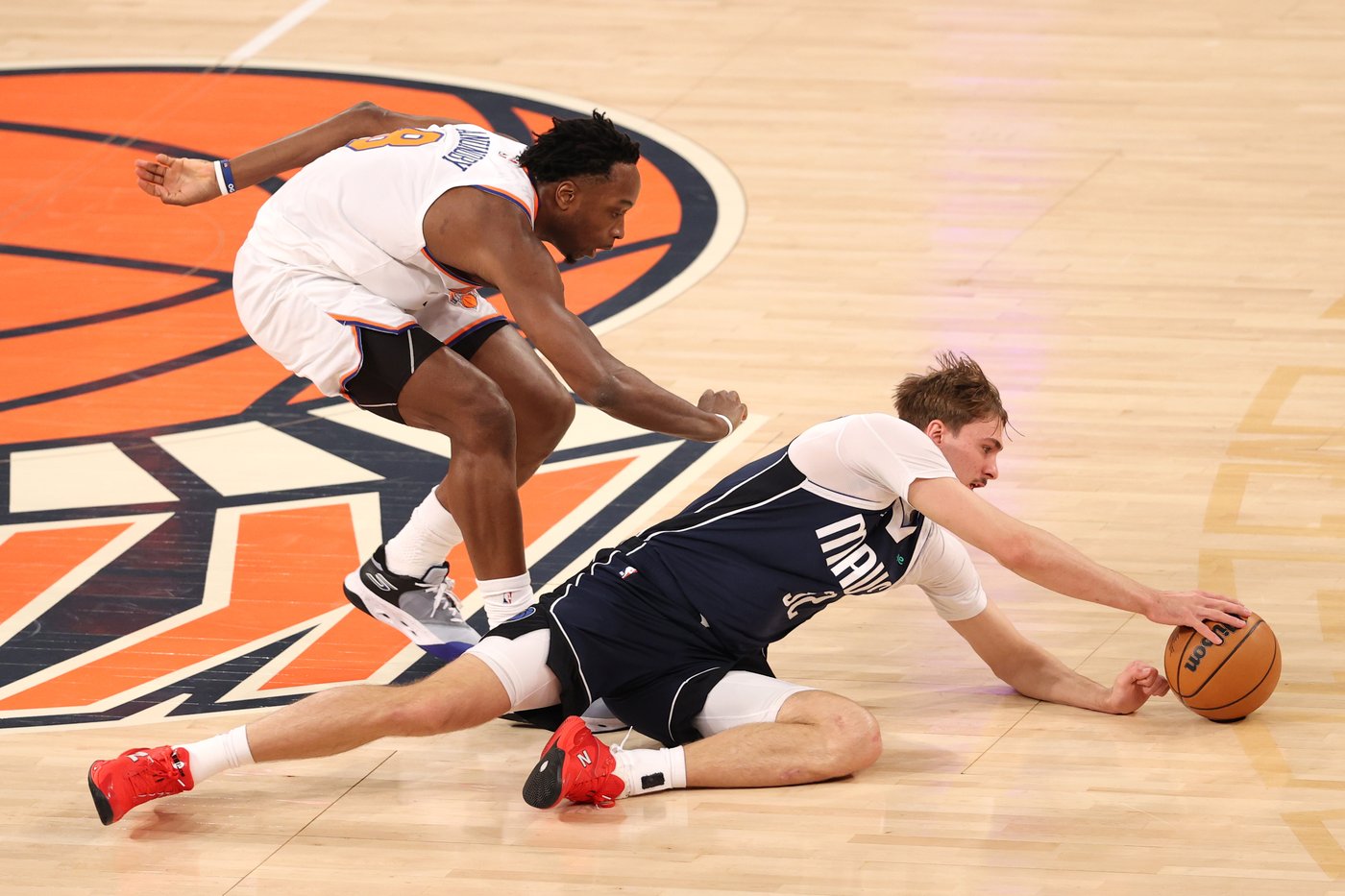 Cooper Flagg returns to help Mavericks blow out Knicks as boos rain down at Madison Square Garden | iNFOnews.ca