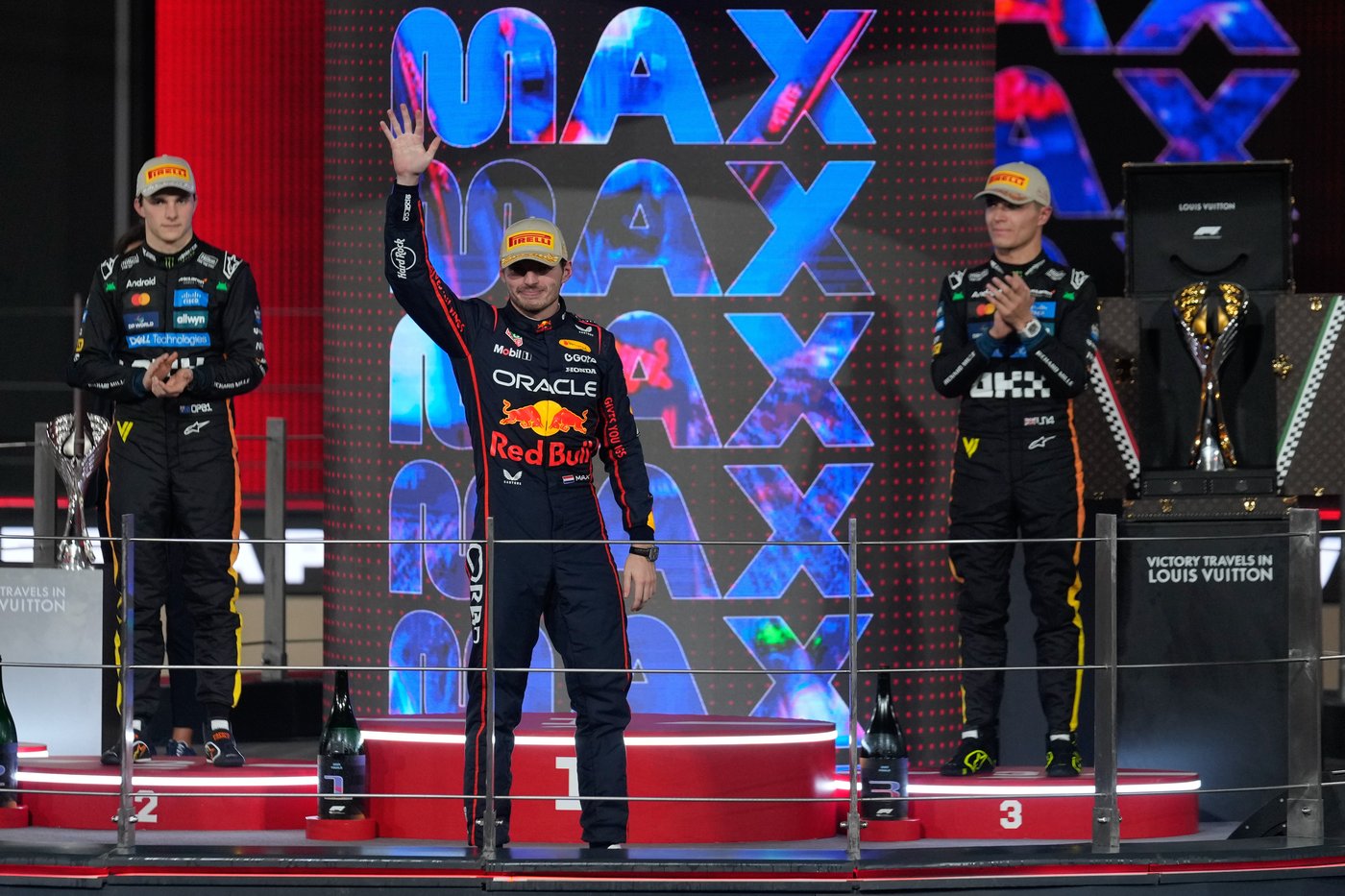 Max Verstappen falls just short of a 5th straight F1 title after stunning comeback | iNFOnews.ca Max Verstappen falls just short of a 5th straight F1 title after stunning comeback | iNFOnews.ca