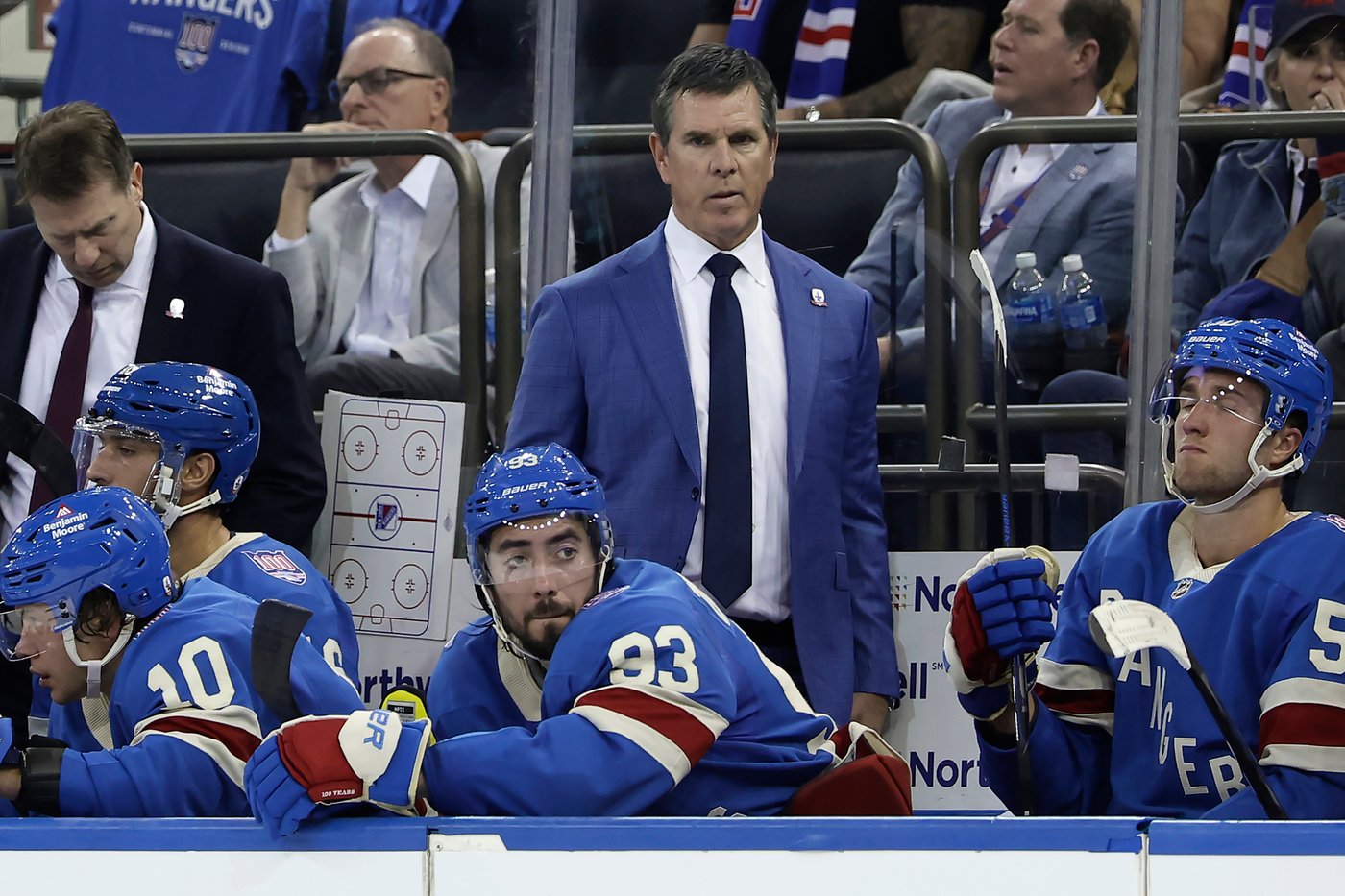 Mike Sullivan 'humbled' by first win as coach of the New York Rangers | iNFOnews.ca Mike Sullivan 'humbled' by first win as coach of the New York Rangers | iNFOnews.ca