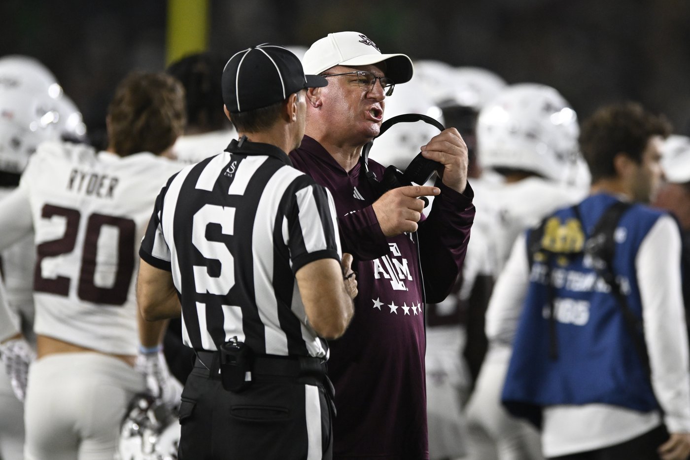 Texas A&M aims for 4-0 as coach Mike Elko challenges fans' mindset | iNFOnews.ca