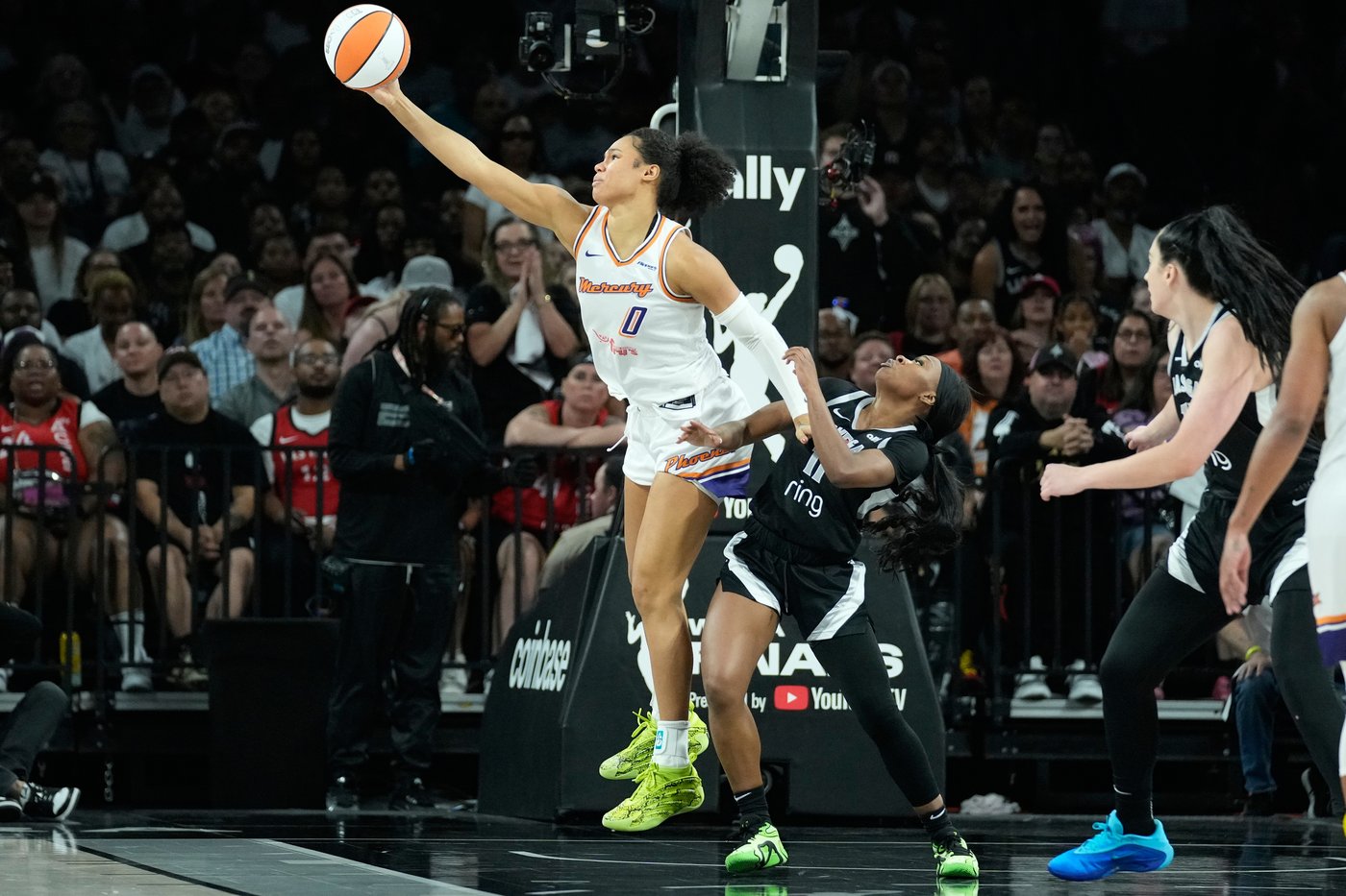 Down 2-0 in WNBA Finals, Mercury need a jolt with series moving to Phoenix | iNFOnews.ca