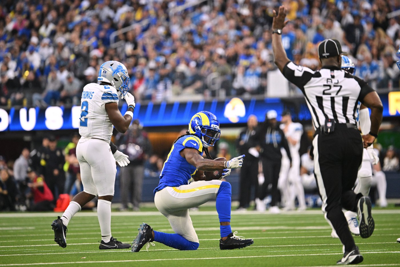 Rams WR Davante Adams might not be ready for Seahawks showdown after reinjuring hamstring vs Lions | iNFOnews.ca