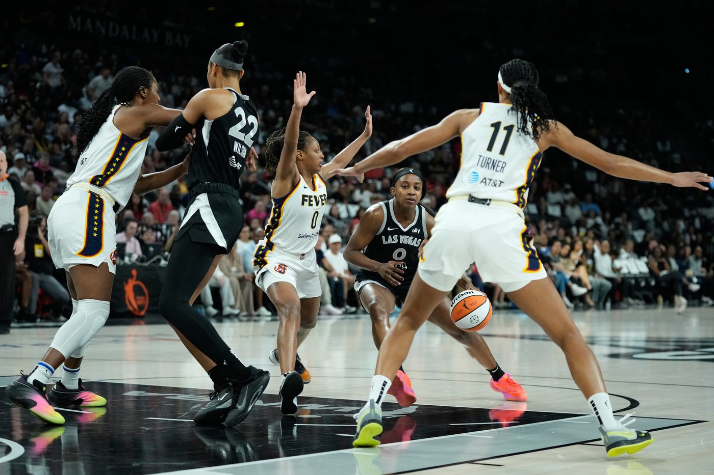 Wilson scores 25 points as Aces even WNBA semifinal series at 1-1 with blowout win over Fever | iNFOnews.ca