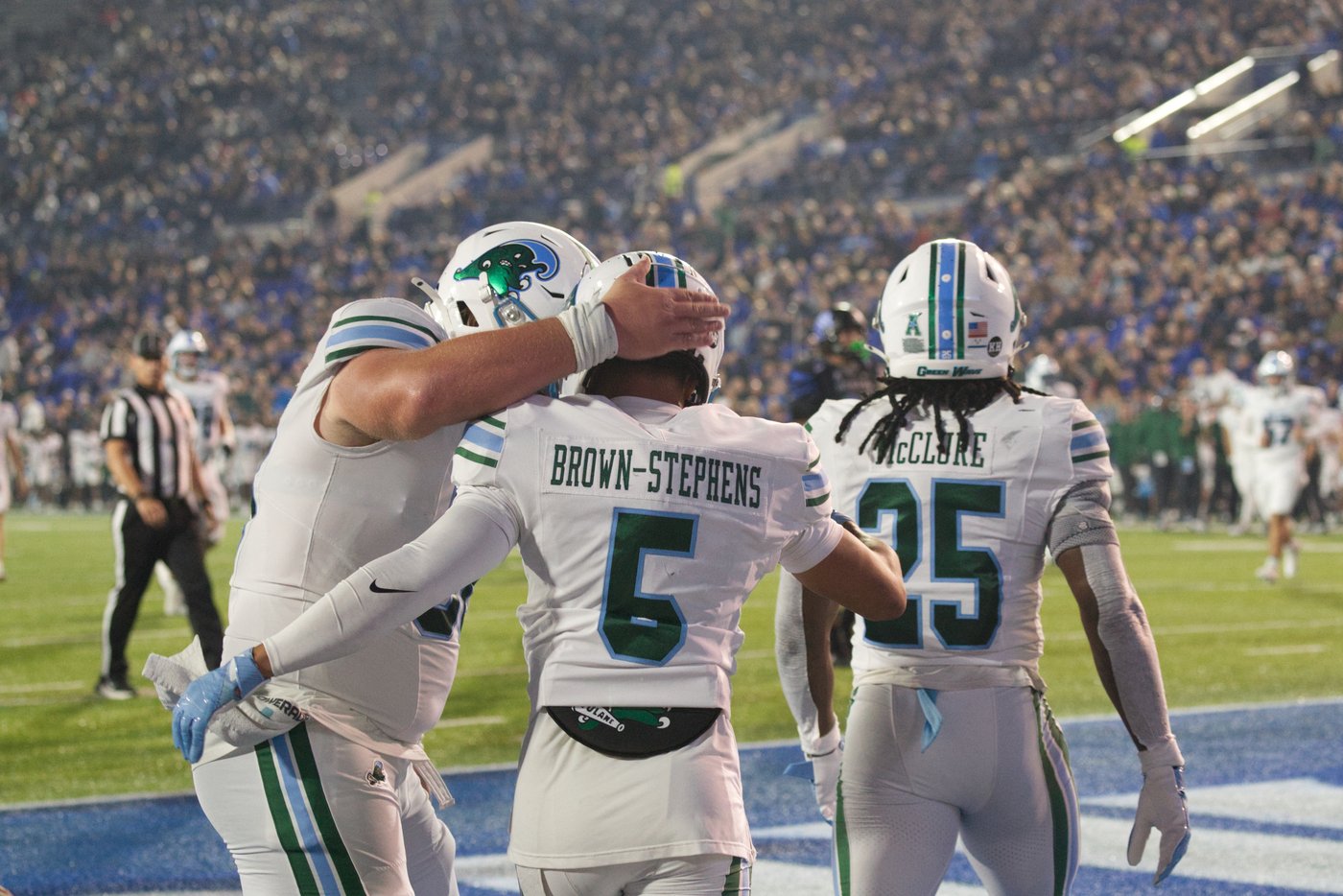 Tulane beats No. 22 Memphis 38-32 to stay in contention for the Group of 5 spot in CFP | iNFOnews.ca