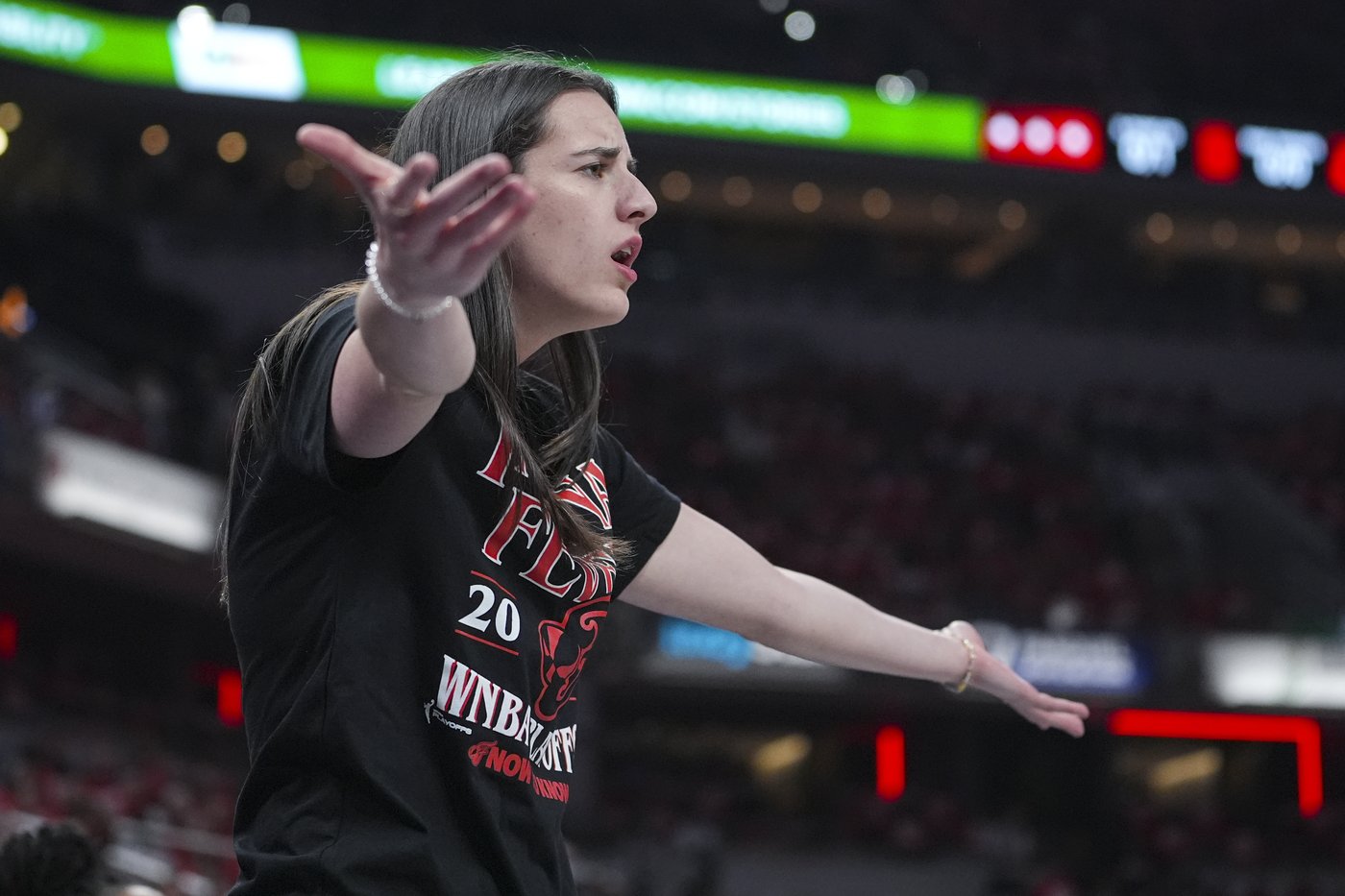 Kelsey Mitchell, Aliyah Boston help Fever stay alive in playoffs with 77-60 Game 2 rout over Dream | iNFOnews.ca
