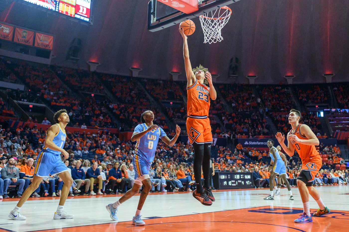 Stojakovic scores 20 points as No. 8 Illinois routs Long Island 98-58 | iNFOnews.ca