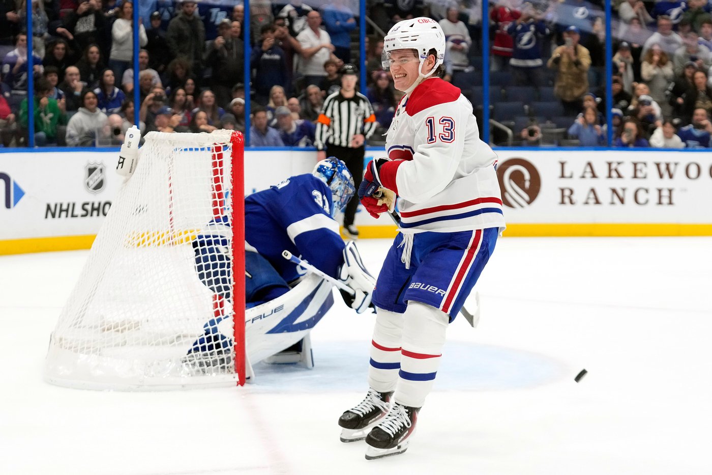 Lightning hold off Canadiens 5-4 in shootout, extend win streak to 4 games | iNFOnews.ca