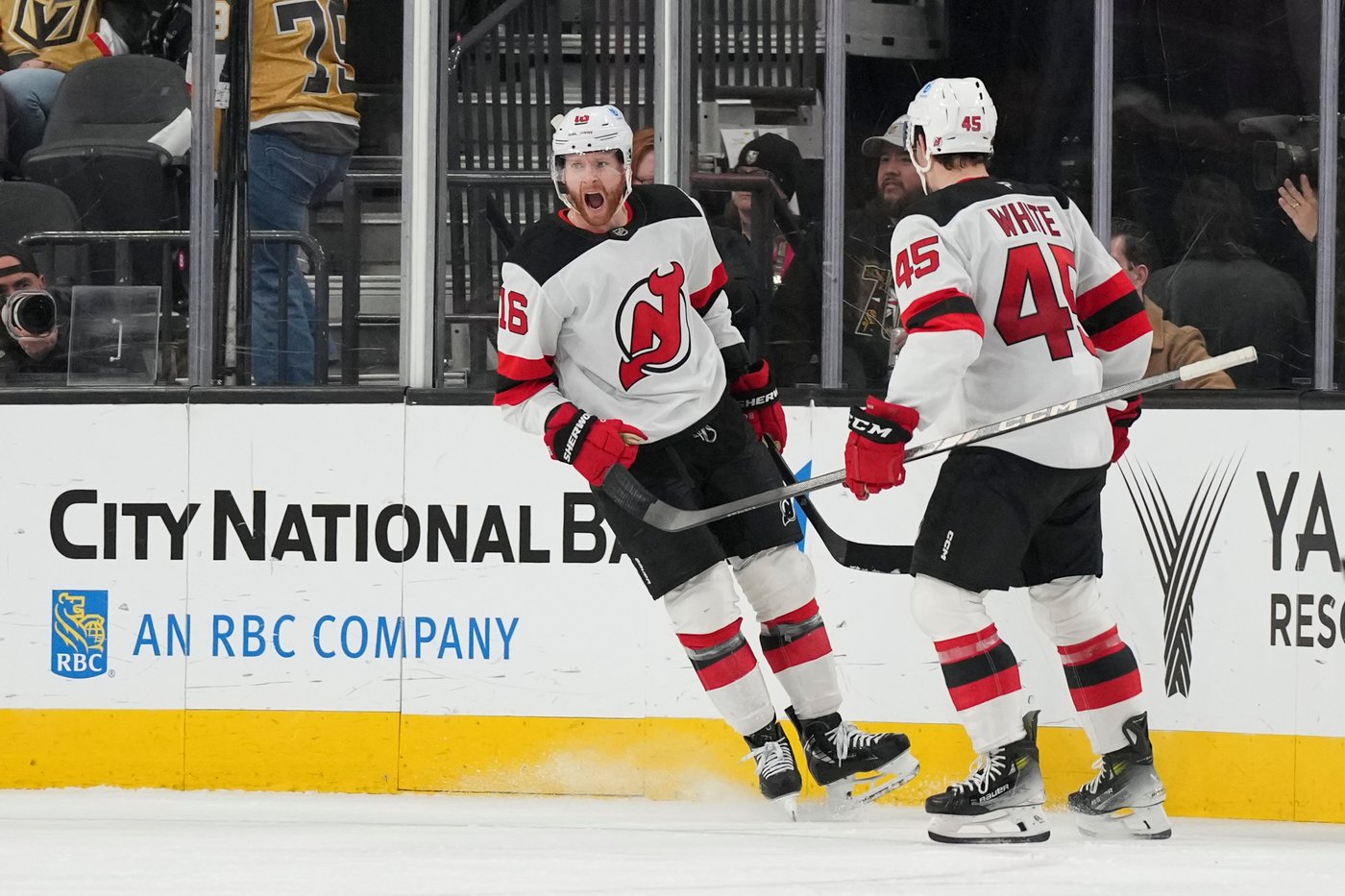 Jesper Bratt notches winner in shootout as Devils top Golden Knights in Vegas, 2-1 | iNFOnews.ca