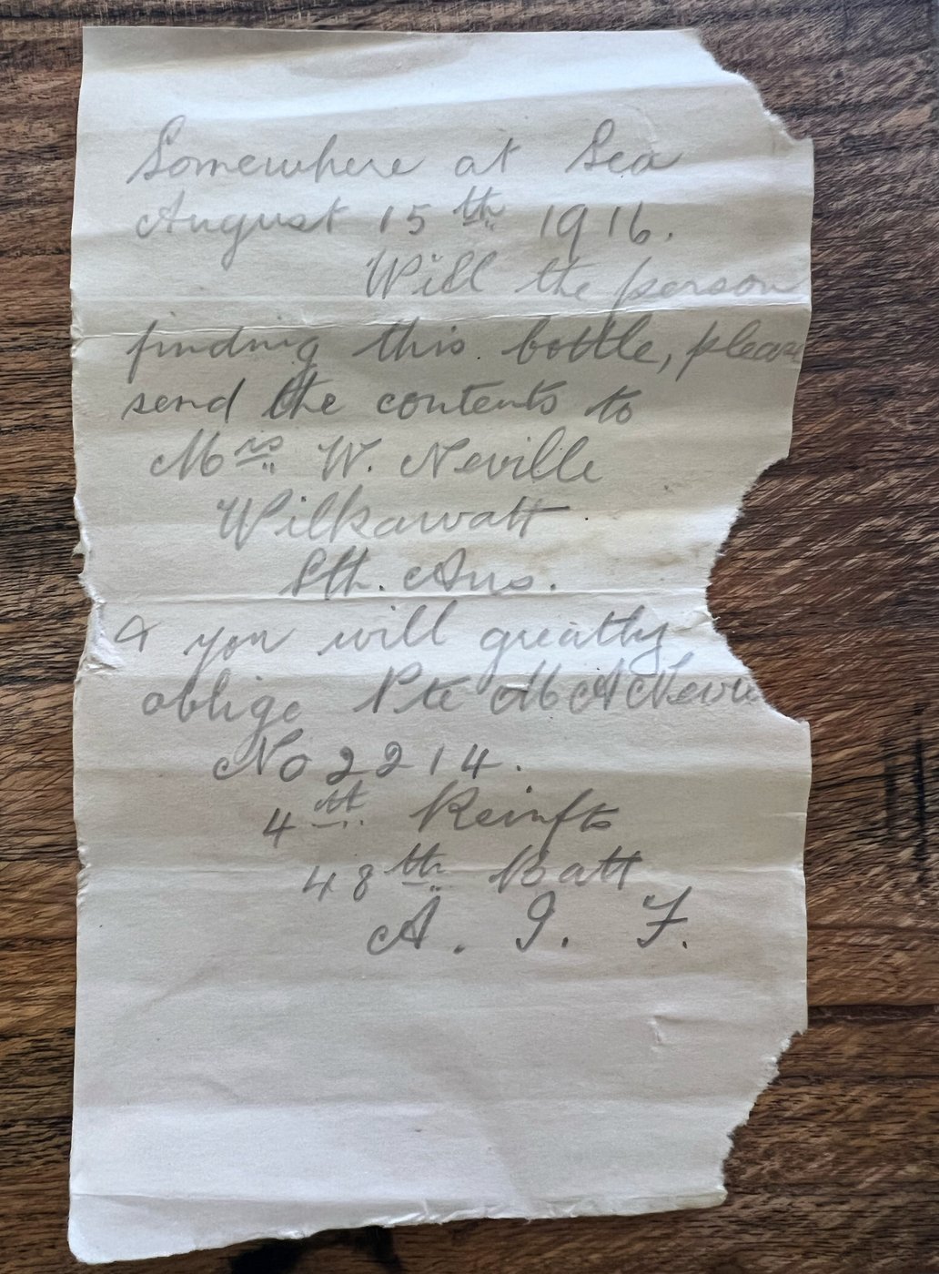 WWI soldiers' messages in a bottle found on Australian beach more than 100 years later | iNFOnews.ca WWI soldiers' messages in a bottle found on Australian beach more than 100 years later | iNFOnews.ca