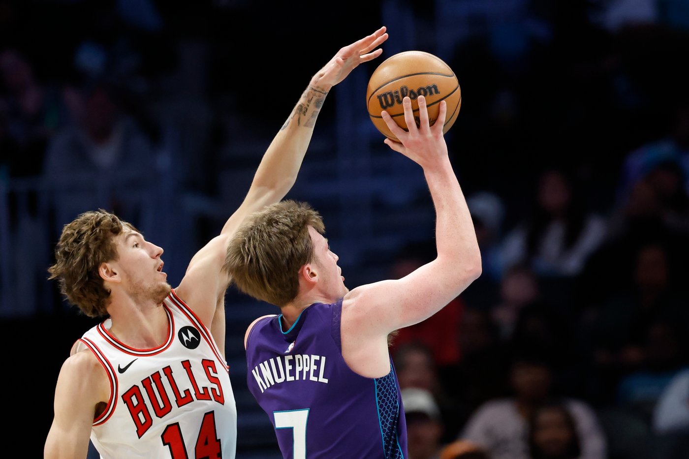 Josh Giddey scores 26 points, Bulls hang on to beat Hornets 129-126 to snap 7-game losing streak | iNFOnews.ca