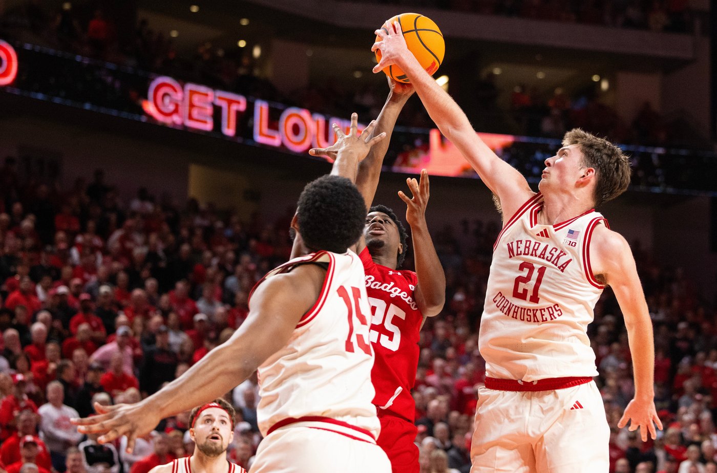 No. 23 Nebraska matches best start in school history at 10-0, beats Wisconsin 90-60 | iNFOnews.ca