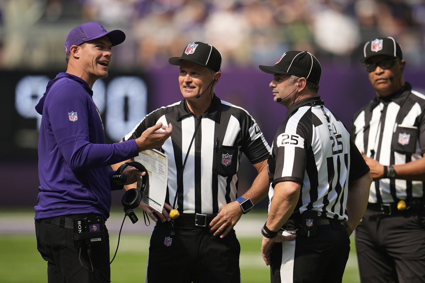 Steelers' trip to Ireland honors the Rooney legacy while focusing on the Vikings | iNFOnews.ca Steelers' trip to Ireland honors the Rooney legacy while focusing on the Vikings | iNFOnews.ca