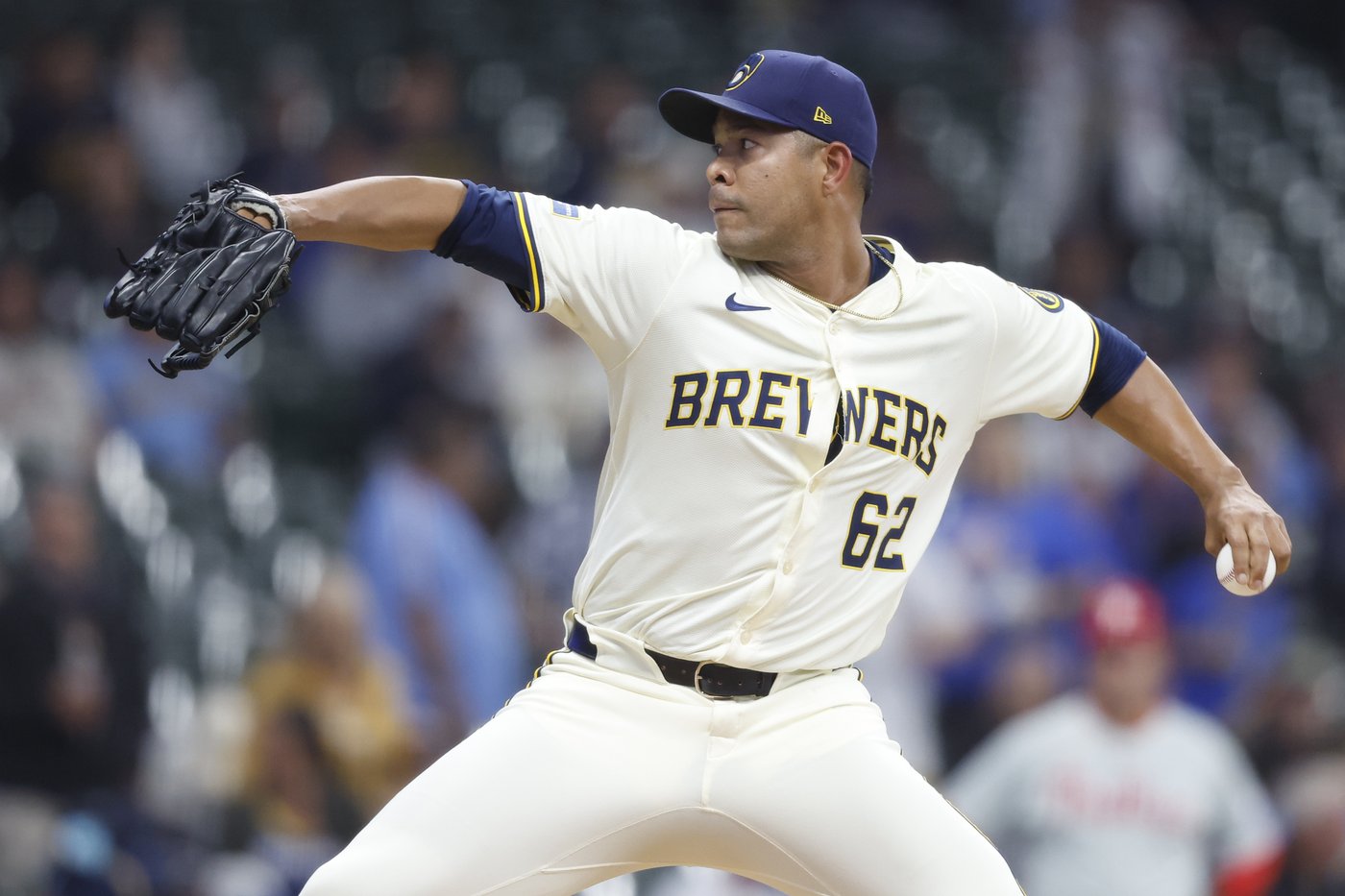 Isaac Collins hits 3-run HR, Jose Quintana pitches into 7th as Brewers beat Phillies 6-3 | iNFOnews.ca Isaac Collins hits 3-run HR, Jose Quintana pitches into 7th as Brewers beat Phillies 6-3 | iNFOnews.ca