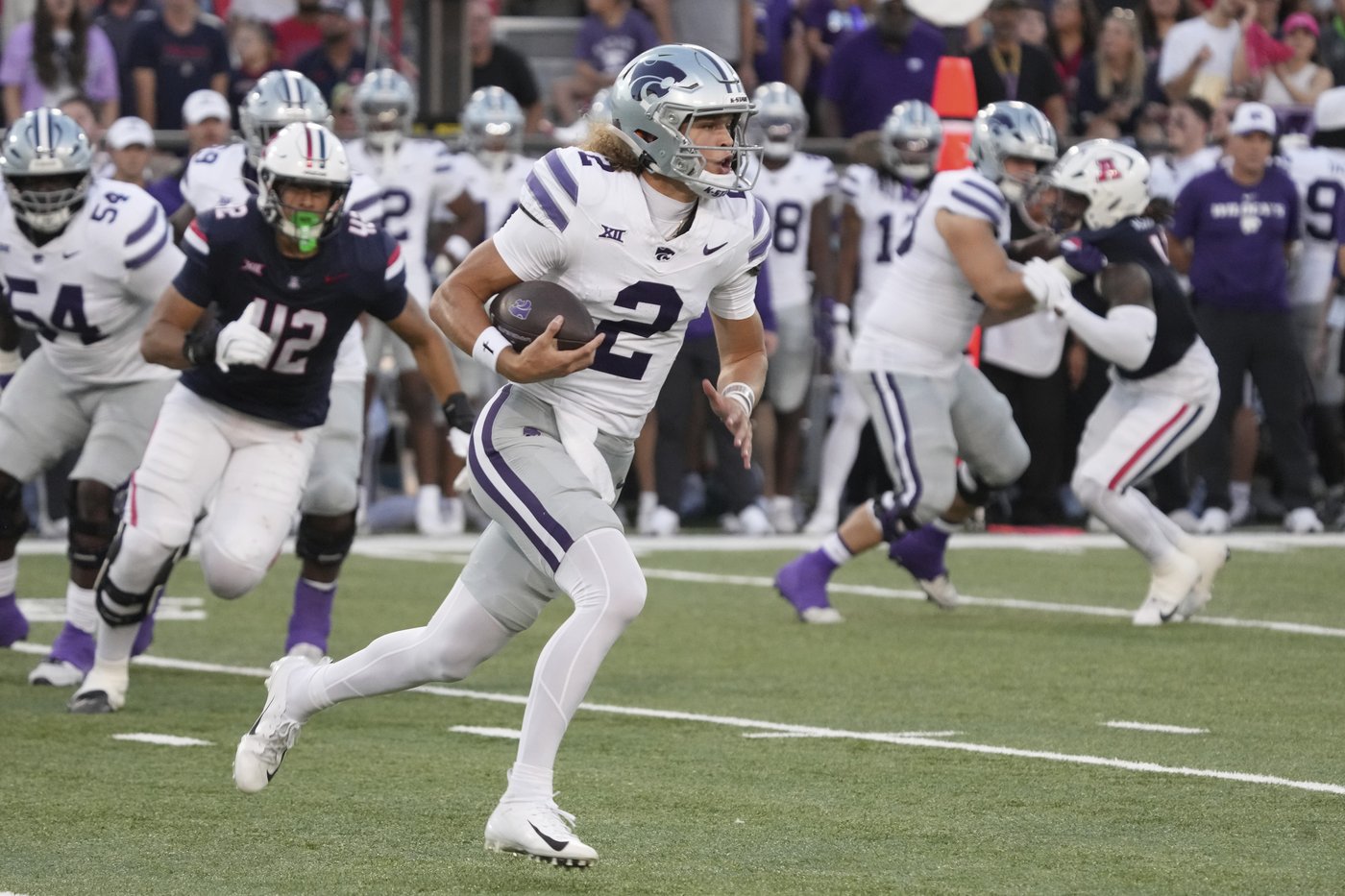 Ismail Mahdi runs for 189 yards, Arizona holds off Kansas State rally for 23-17 win | iNFOnews.ca