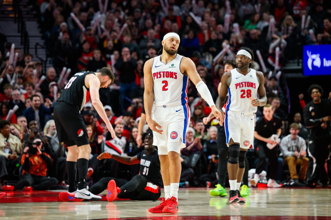 Duren scores 26 and Pistons beat Trail Blazers 110-102 after blowing 21-point lead | iNFOnews.ca
