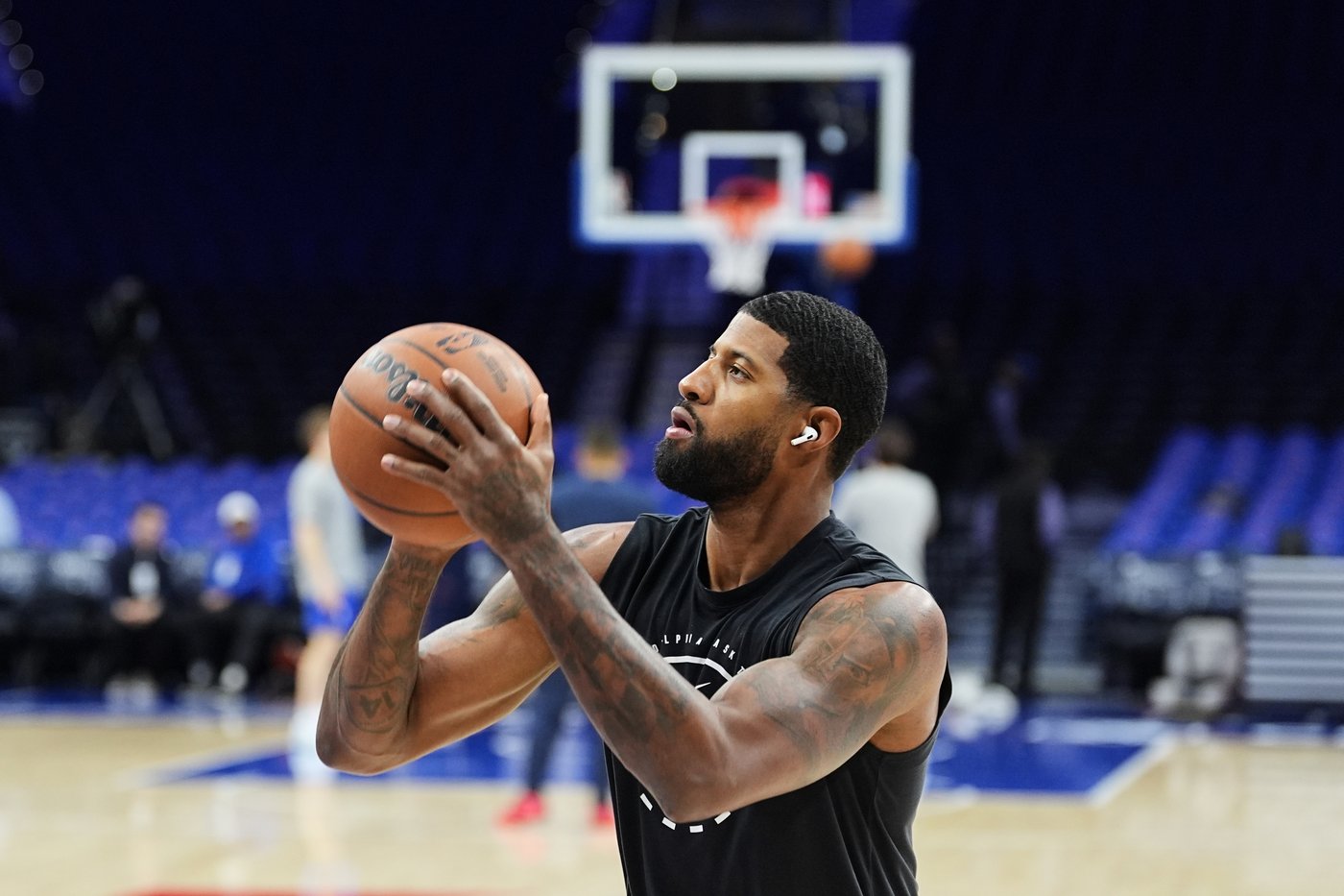 Paul George makes his season debut, starting for Philadelphia 76ers against Los Angeles Clippers | iNFOnews.ca Paul George makes his season debut, starting for Philadelphia 76ers against Los Angeles Clippers | iNFOnews.ca