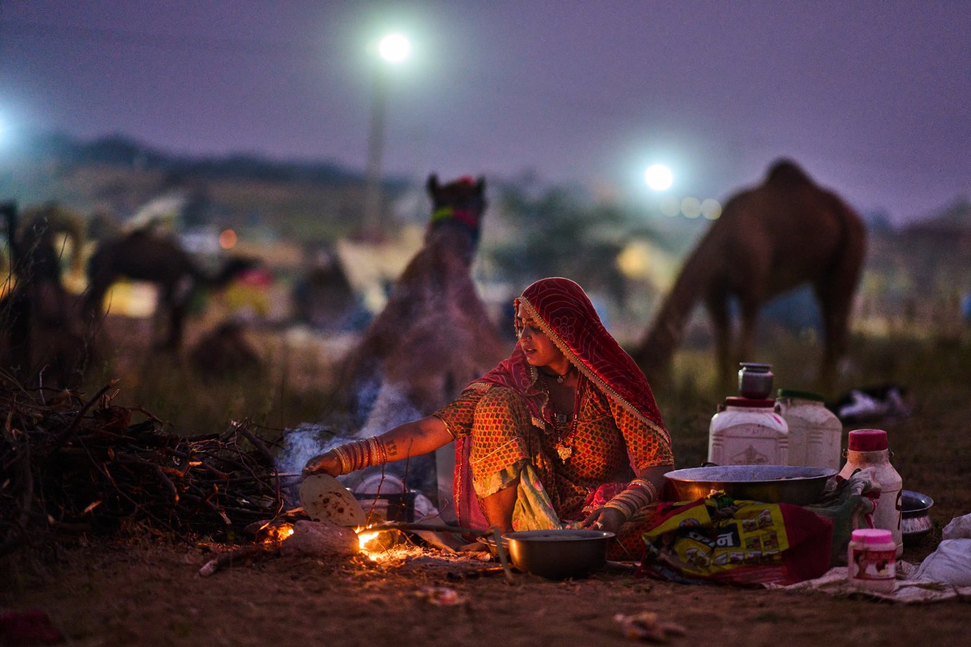 A camel fair in India's desert town of Pushkar draws traders and tourists, in photos | iNFOnews.ca