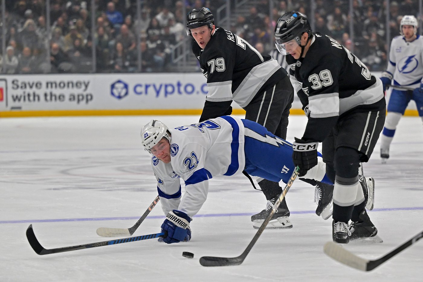 Cirelli, Goncalves key Lightning's 3rd-period comeback for their 6th straight win, 5-3 over LA Kings | iNFOnews.ca Cirelli, Goncalves key Lightning's 3rd-period comeback for their 6th straight win, 5-3 over LA Kings | iNFOnews.ca