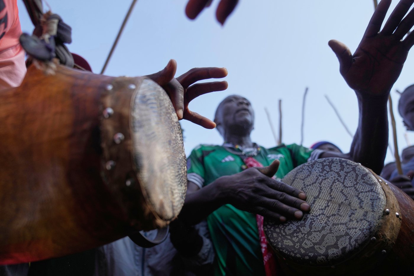 Photos show a bullfight in Kenya, where an ancient sport attracts modern-day bets | iNFOnews.ca