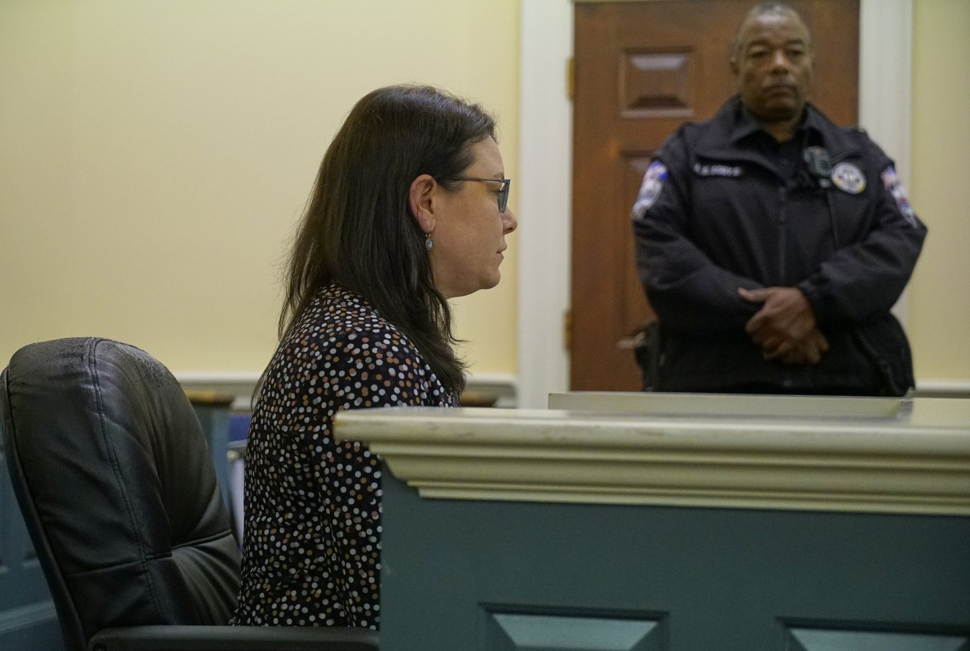 Grand jury to hear case against man accused of setting Virginia city councilman on fire over affair | iNFOnews.ca