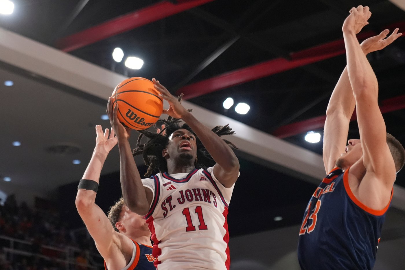 Bryce Hopkins scores 20 as No. 14 St. John's routs Bucknell 97-49 | iNFOnews.ca
