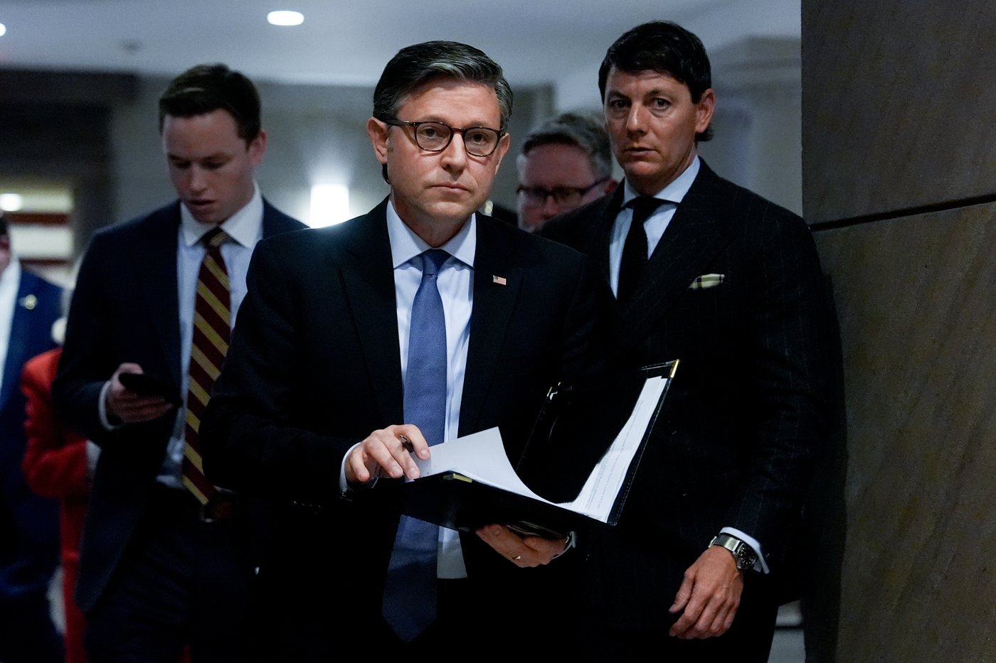 Hegseth says he won't publicly release video of boat strike that killed survivors in the Caribbean | iNFOnews.ca