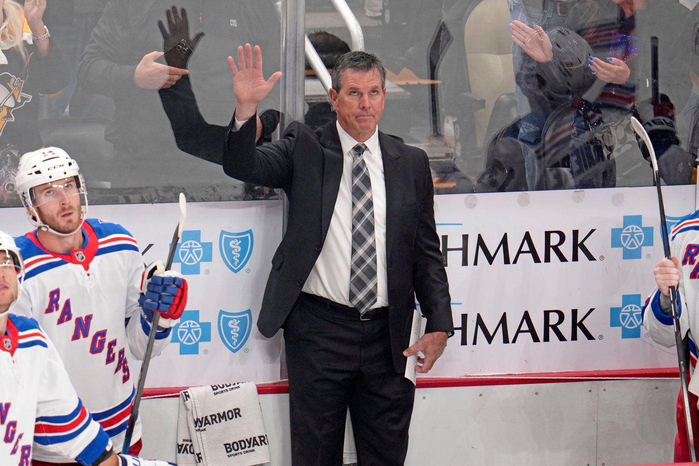 Adam Fox leads Rangers past Penguins 6-1 in coach Mike Sullivan's return to Pittsburgh | iNFOnews.ca
