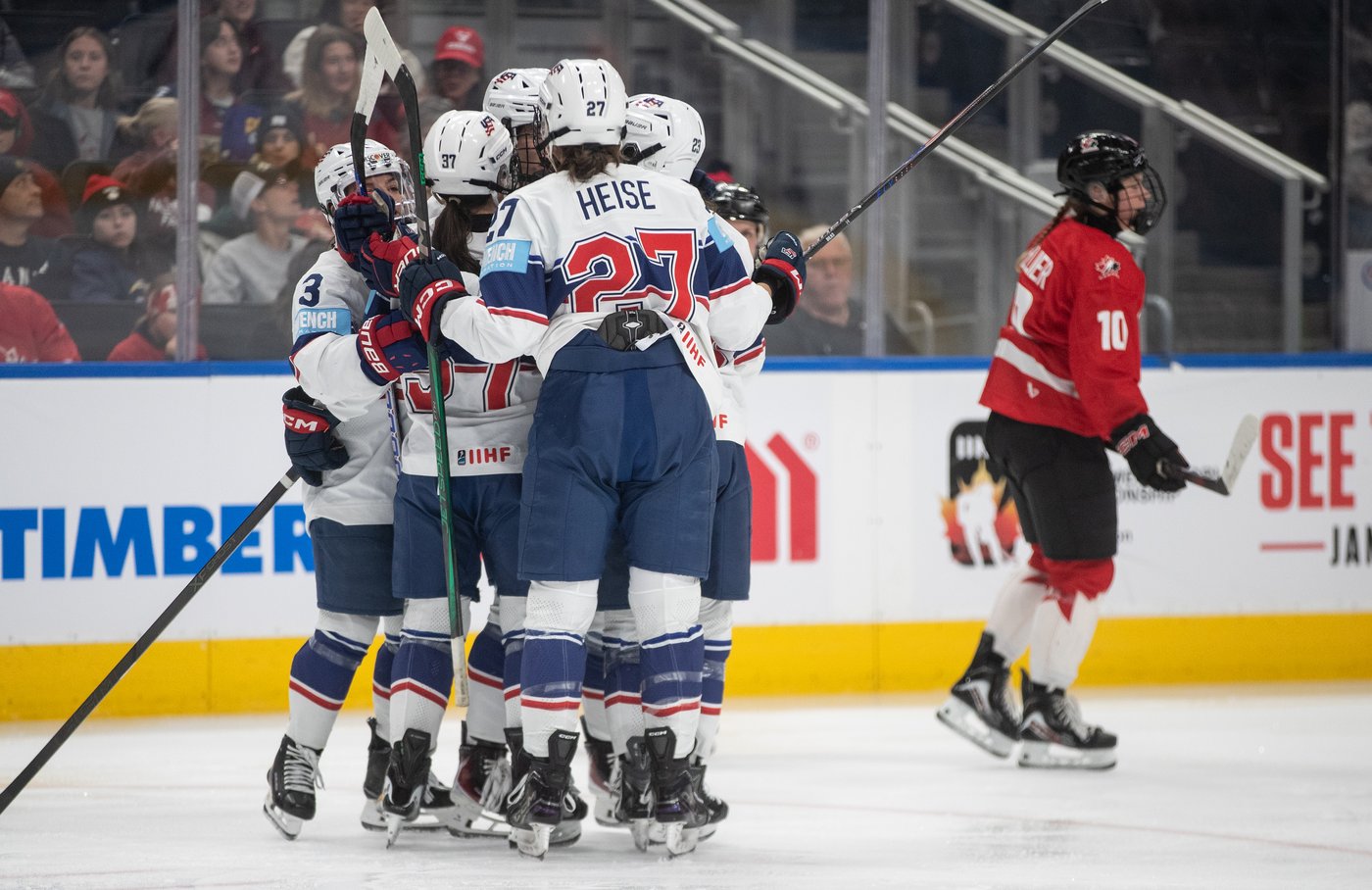 U.S. downs Canada 4-1 in women's hockey, sweeps Rivalry Series | iNFOnews.ca U.S. downs Canada 4-1 in women's hockey, sweeps Rivalry Series | iNFOnews.ca
