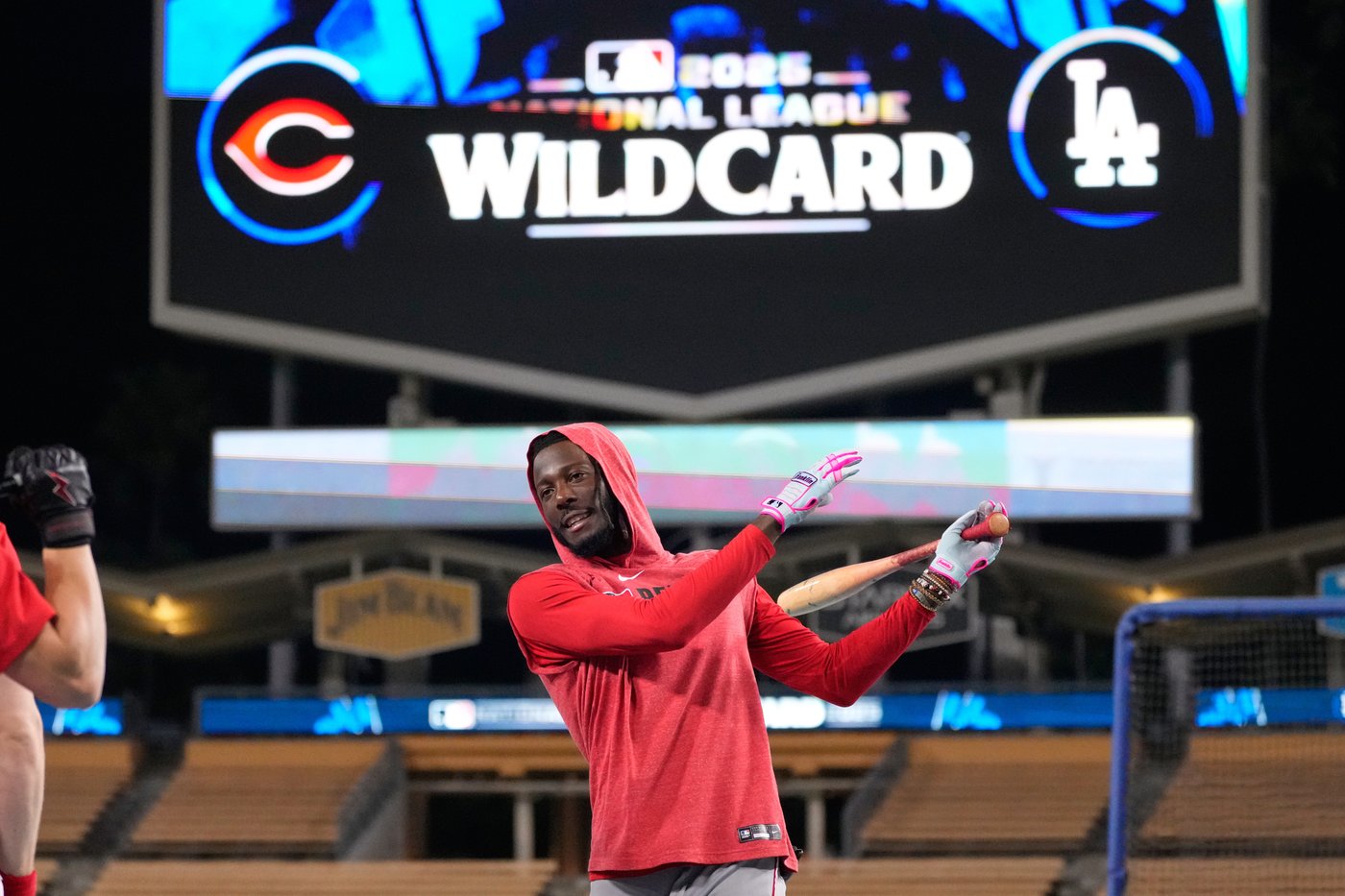MLB spending disparity on display in playoffs as $509 million Dodgers take on $121 million Reds | iNFOnews.ca