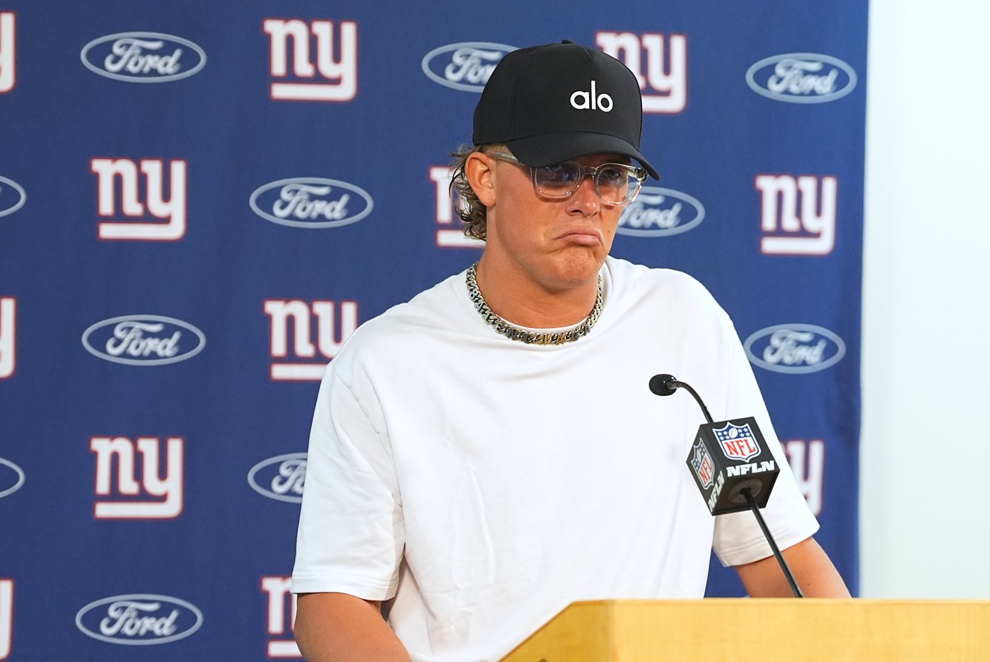 Giant meltdown: New York on wrong end of Denver's historic comeback after 3 shutout quarters | iNFOnews.ca